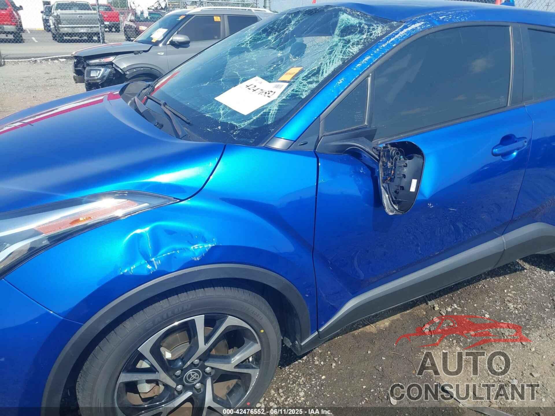 TOYOTA C-HR 2021 - JTNKHMBX9M1115355