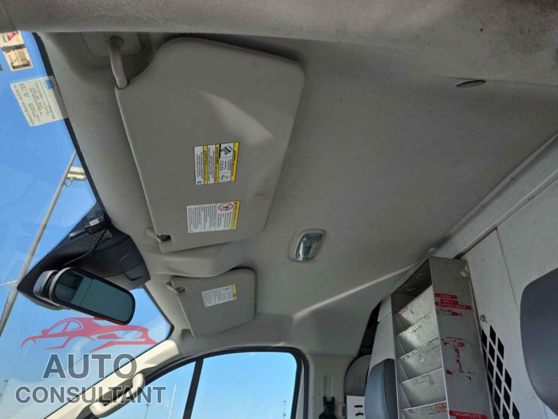 FORD TRANSIT 2015 - 1FTNE1YM7FKB30066