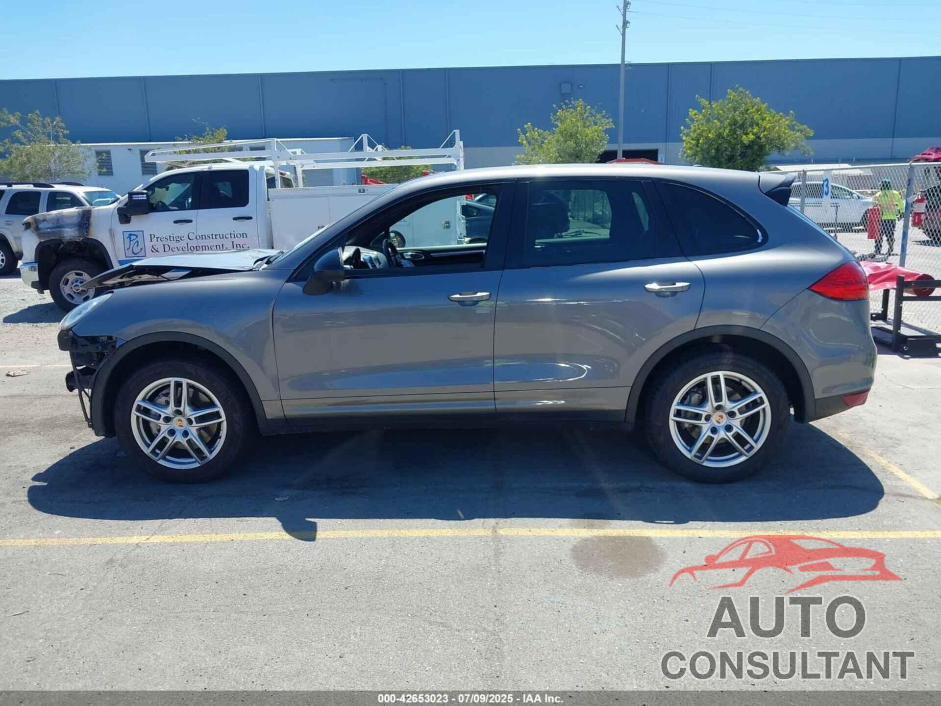 PORSCHE CAYENNE 2014 - WP1AB2A29ELA55755
