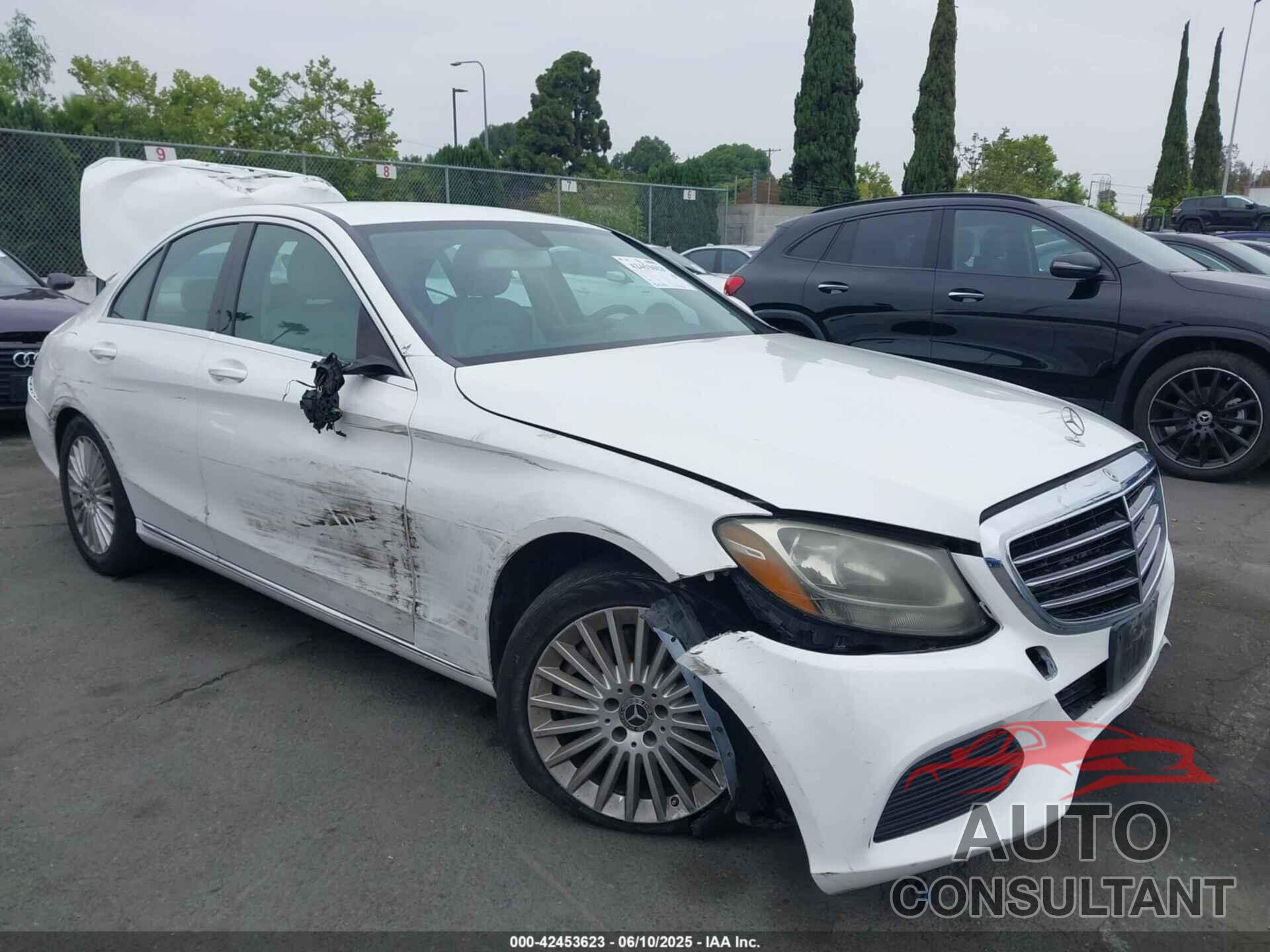 MERCEDES-BENZ C 300 2017 - 55SWF4JB5HU234193