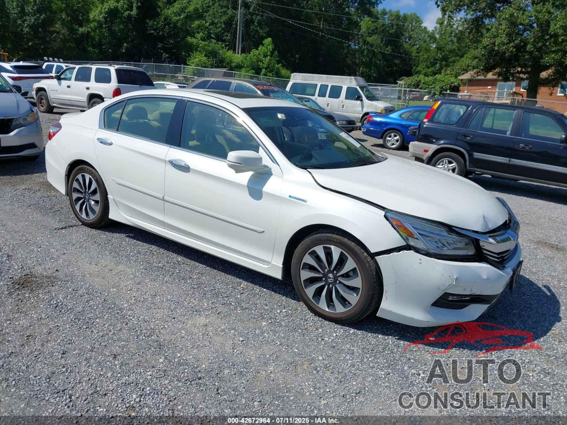 HONDA ACCORD HYBRID 2017 - JHMCR6F75HC025141