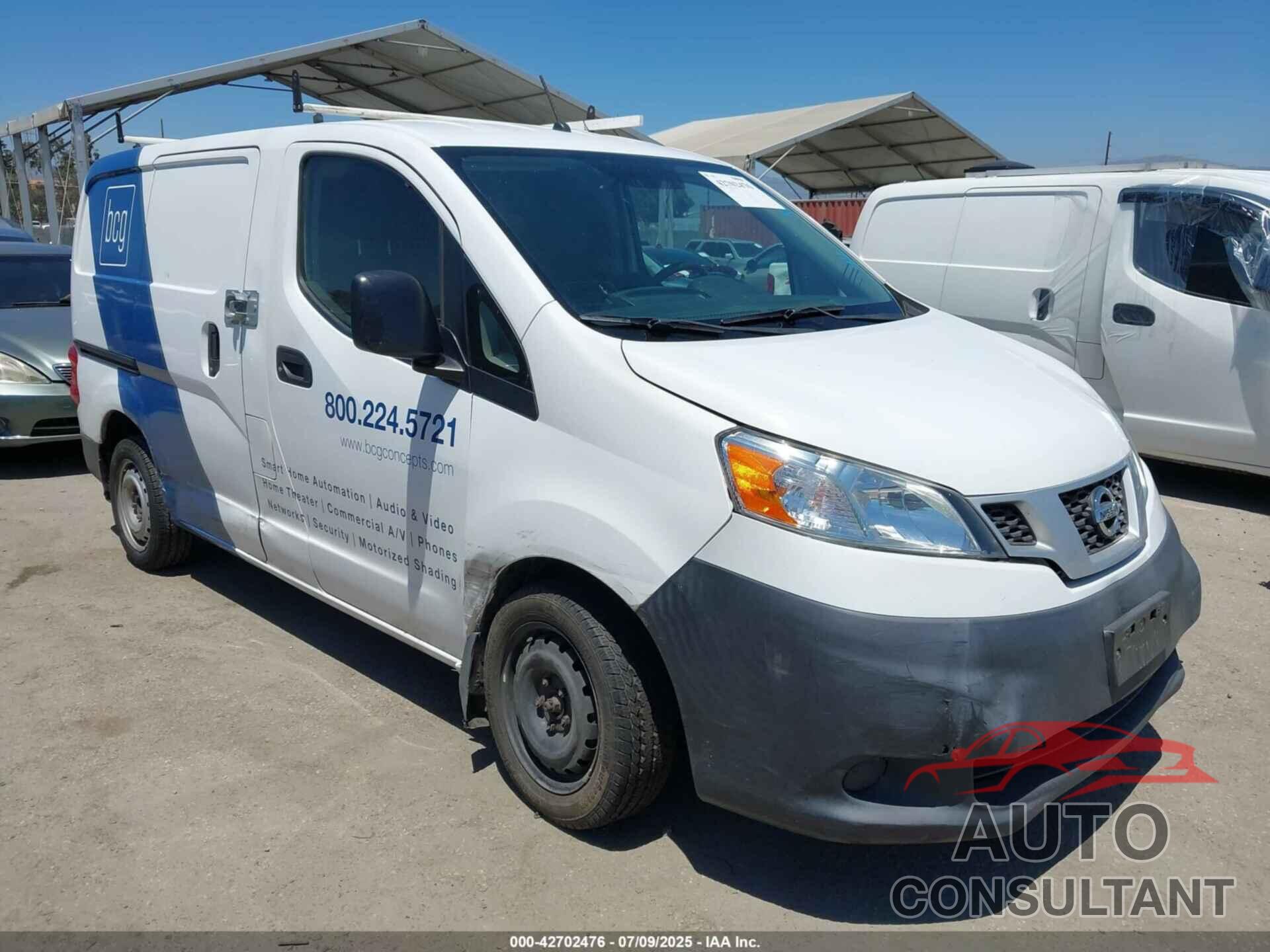 NISSAN NV200 2017 - 3N6CM0KN6HK722424