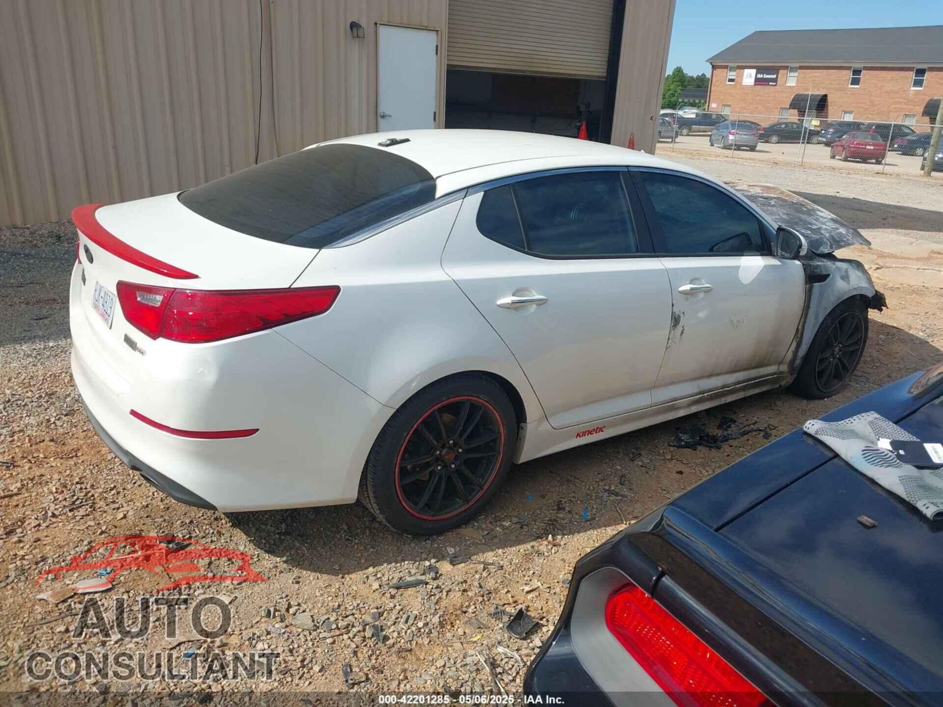 KIA OPTIMA 2015 - KNAGM4A78F5630492