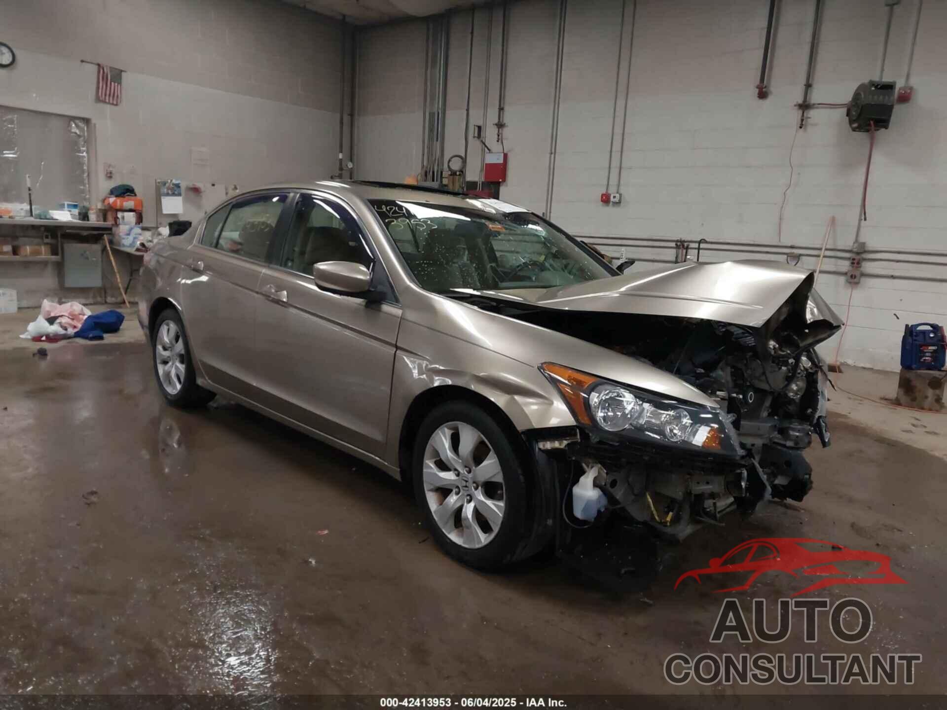 HONDA ACCORD 2010 - 1HGCP2F83AA105971
