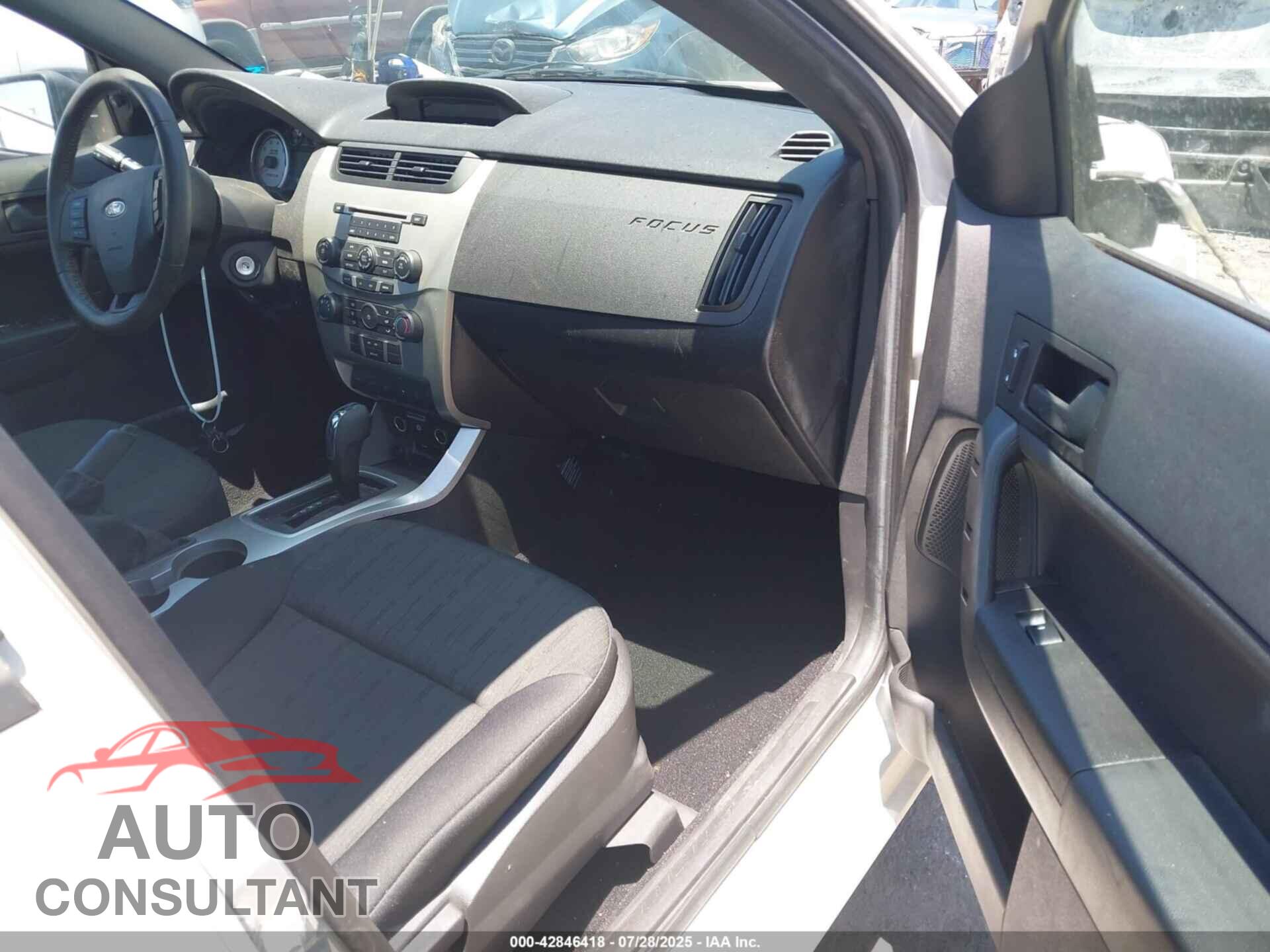 FORD FOCUS 2011 - 1FAHP3FN6BW149697