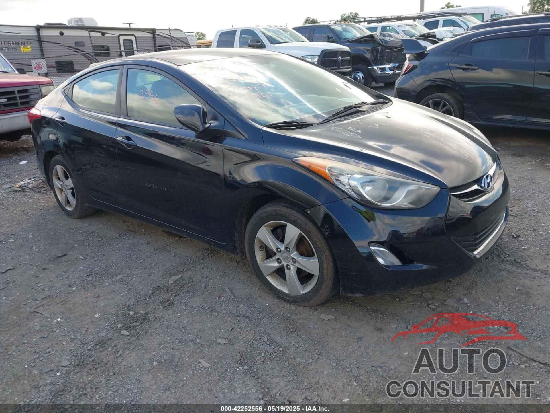 HYUNDAI ELANTRA 2012 - KMHDH4AEXCU298643