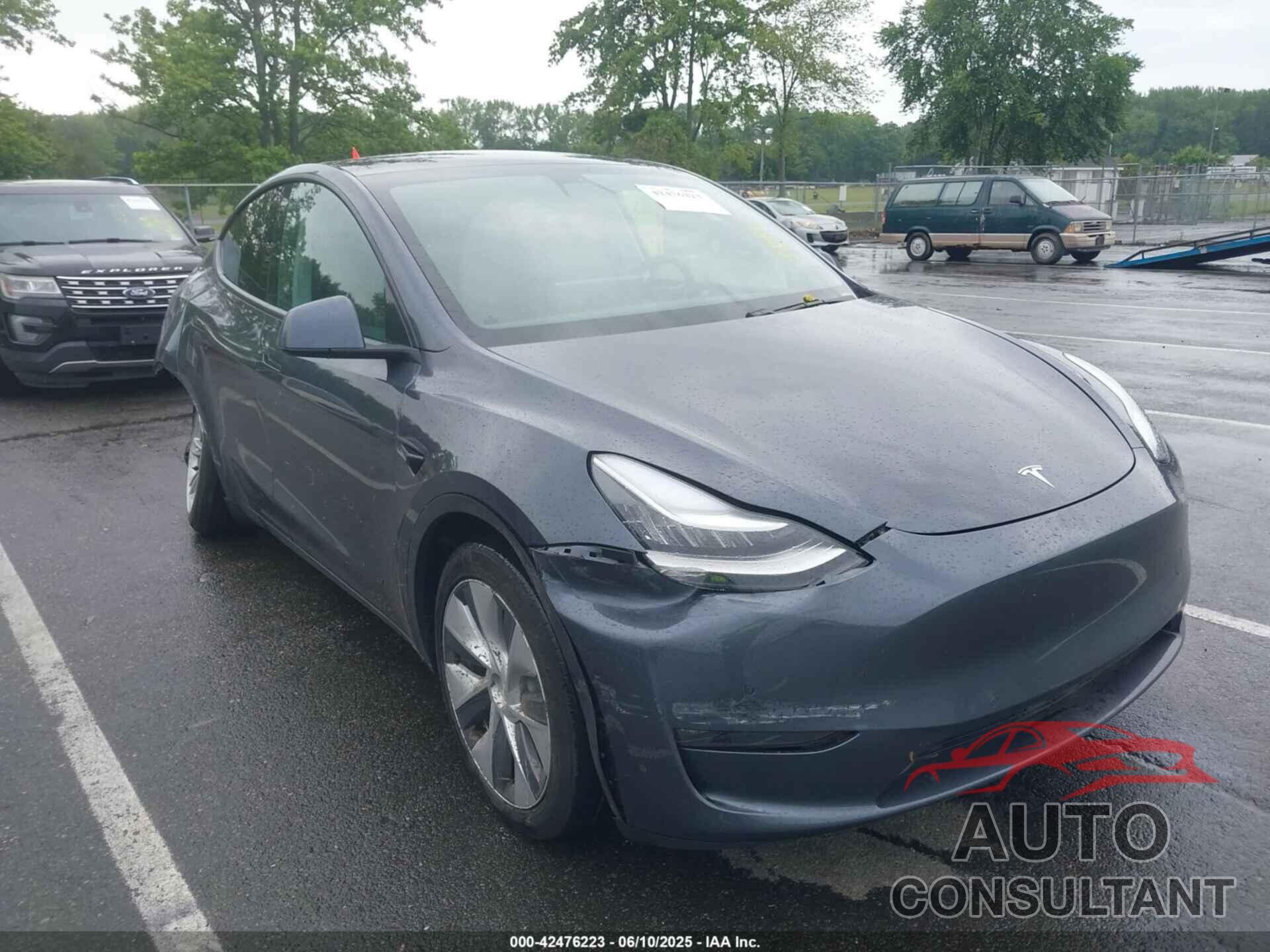 TESLA MODEL Y 2021 - 5YJYGDEE5MF069798