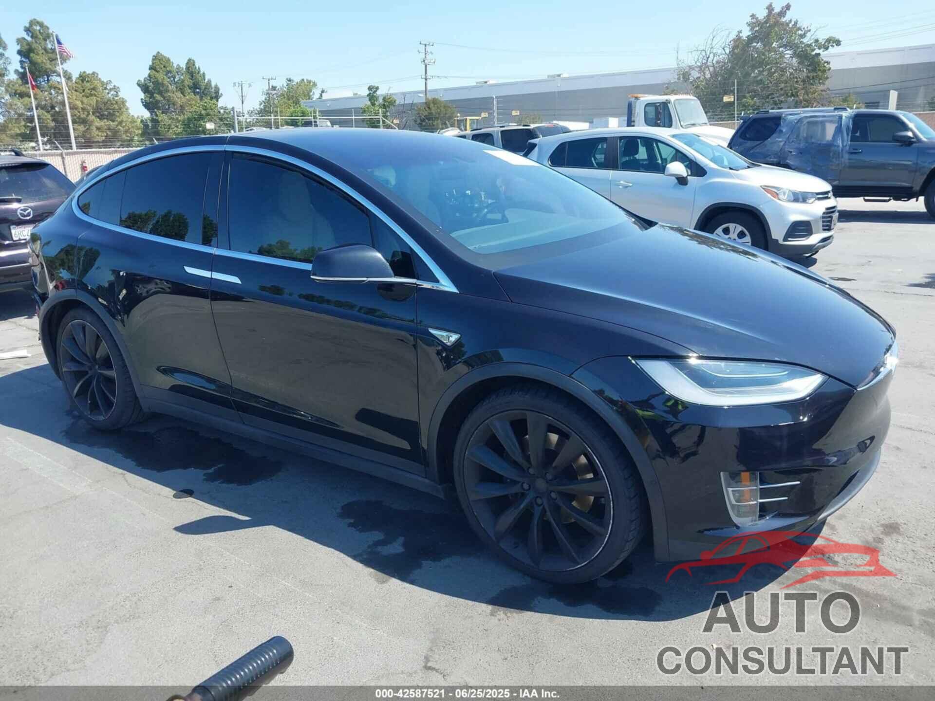 TESLA MODEL X 2016 - 5YJXCBE23GF001621