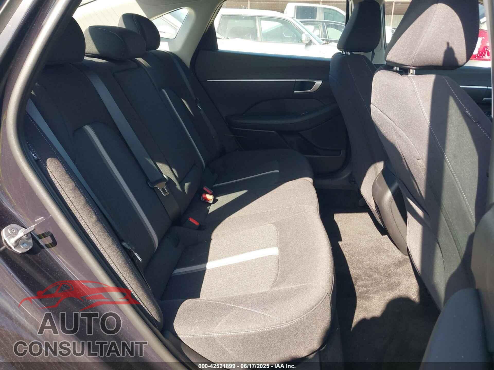 HYUNDAI SONATA 2025 - KMHL64JA8SA438543