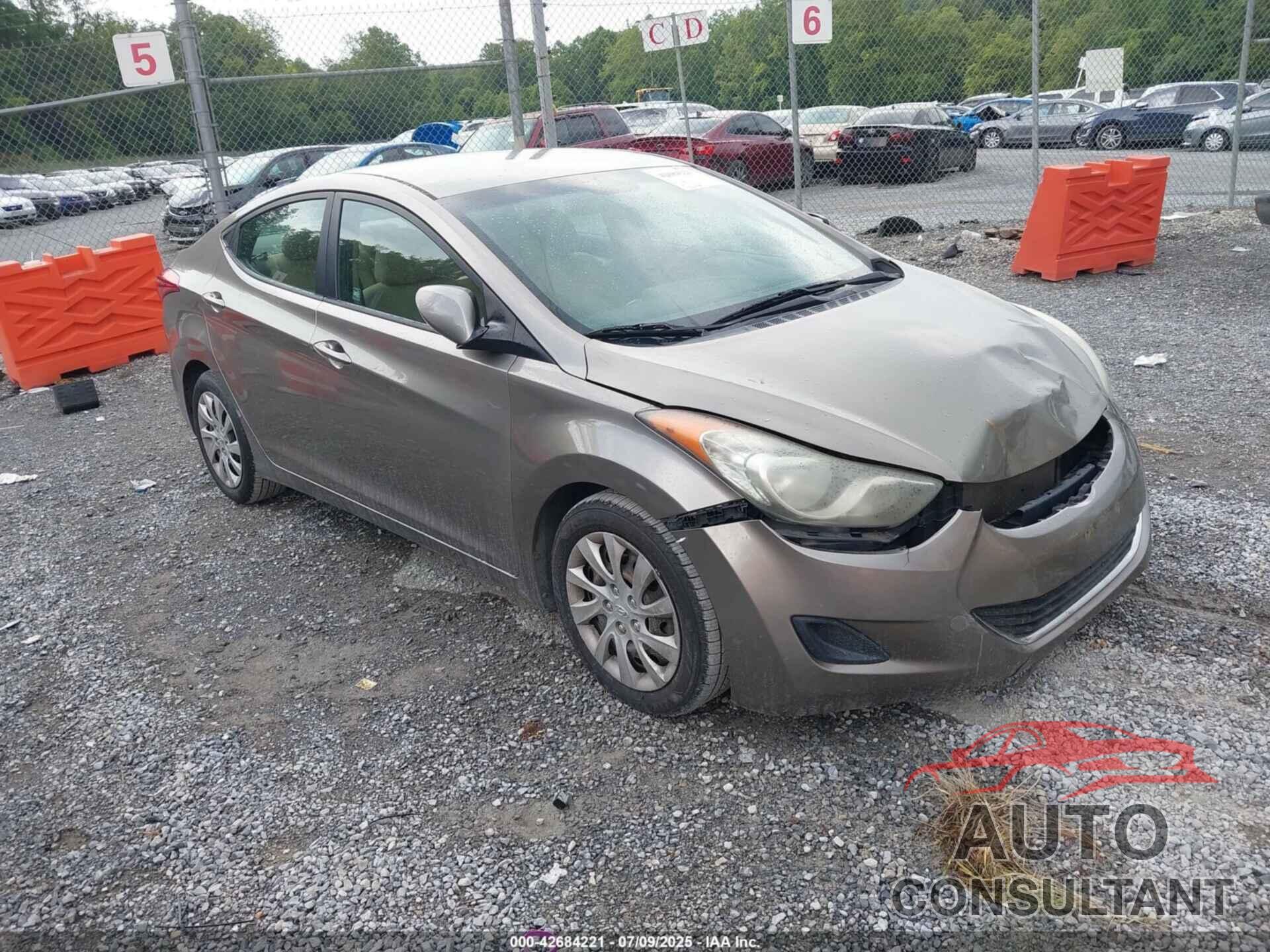 HYUNDAI ELANTRA 2013 - 5NPDH4AE6DH182386