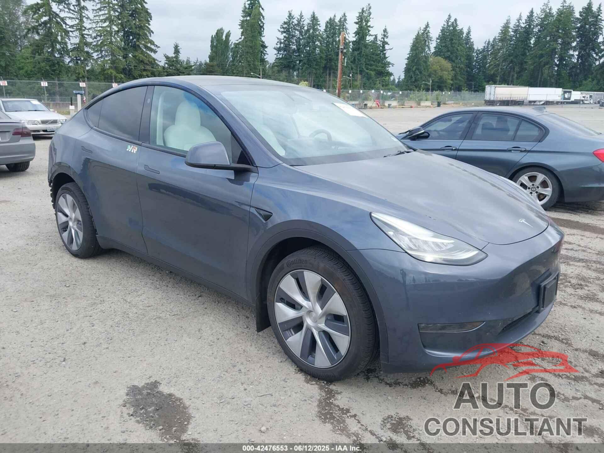 TESLA MODEL Y 2023 - 7SAYGDEE7PA159345