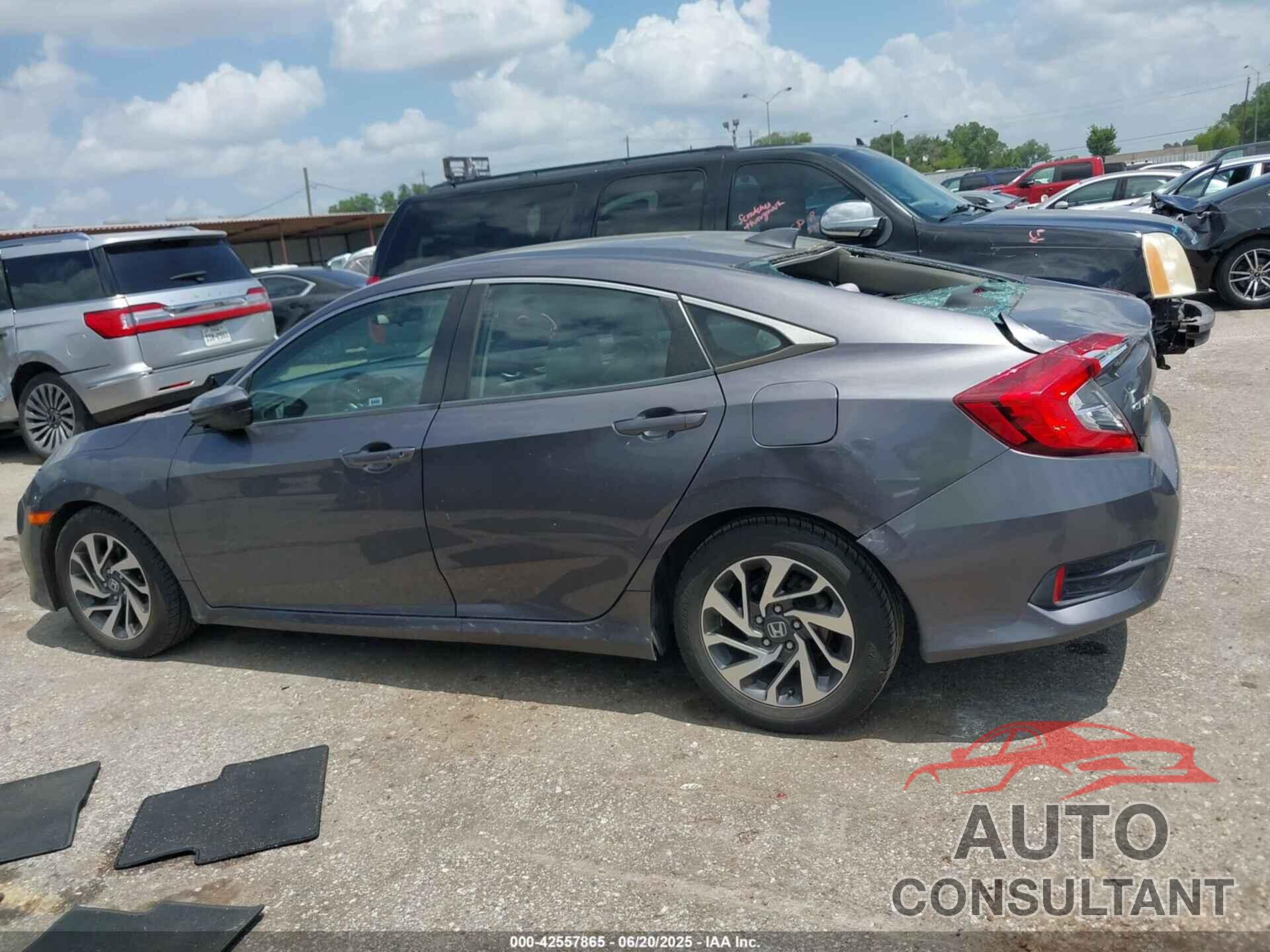 HONDA CIVIC 2017 - 2HGFC2F74HH503783