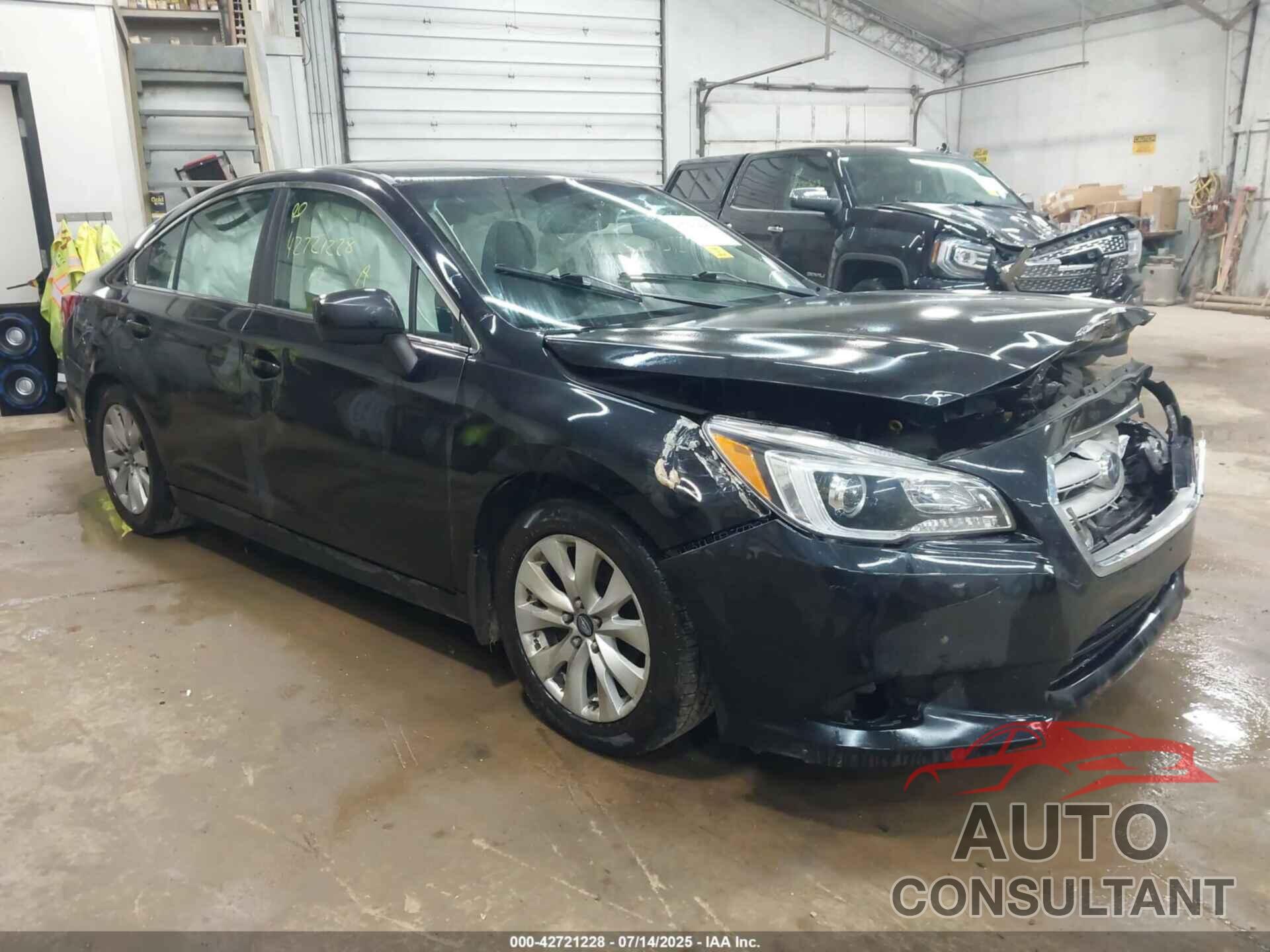 SUBARU LEGACY 2017 - 4S3BNAD66H3020200