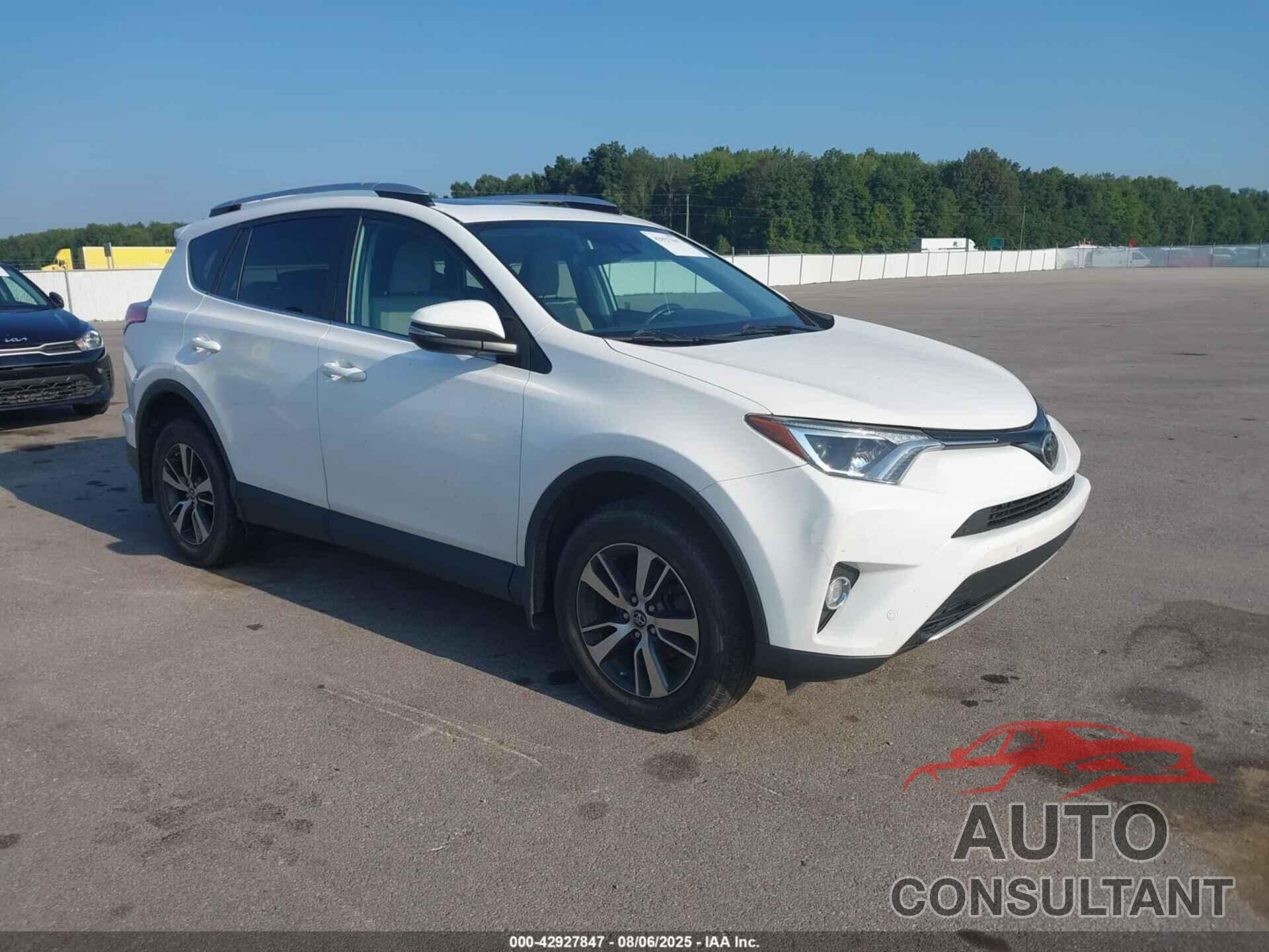 TOYOTA RAV4 2016 - 2T3RFREV6GW439515