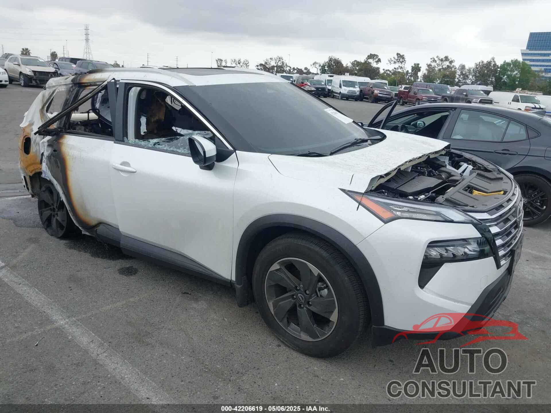 NISSAN ROGUE 2025 - JN8BT3BA0SW002892