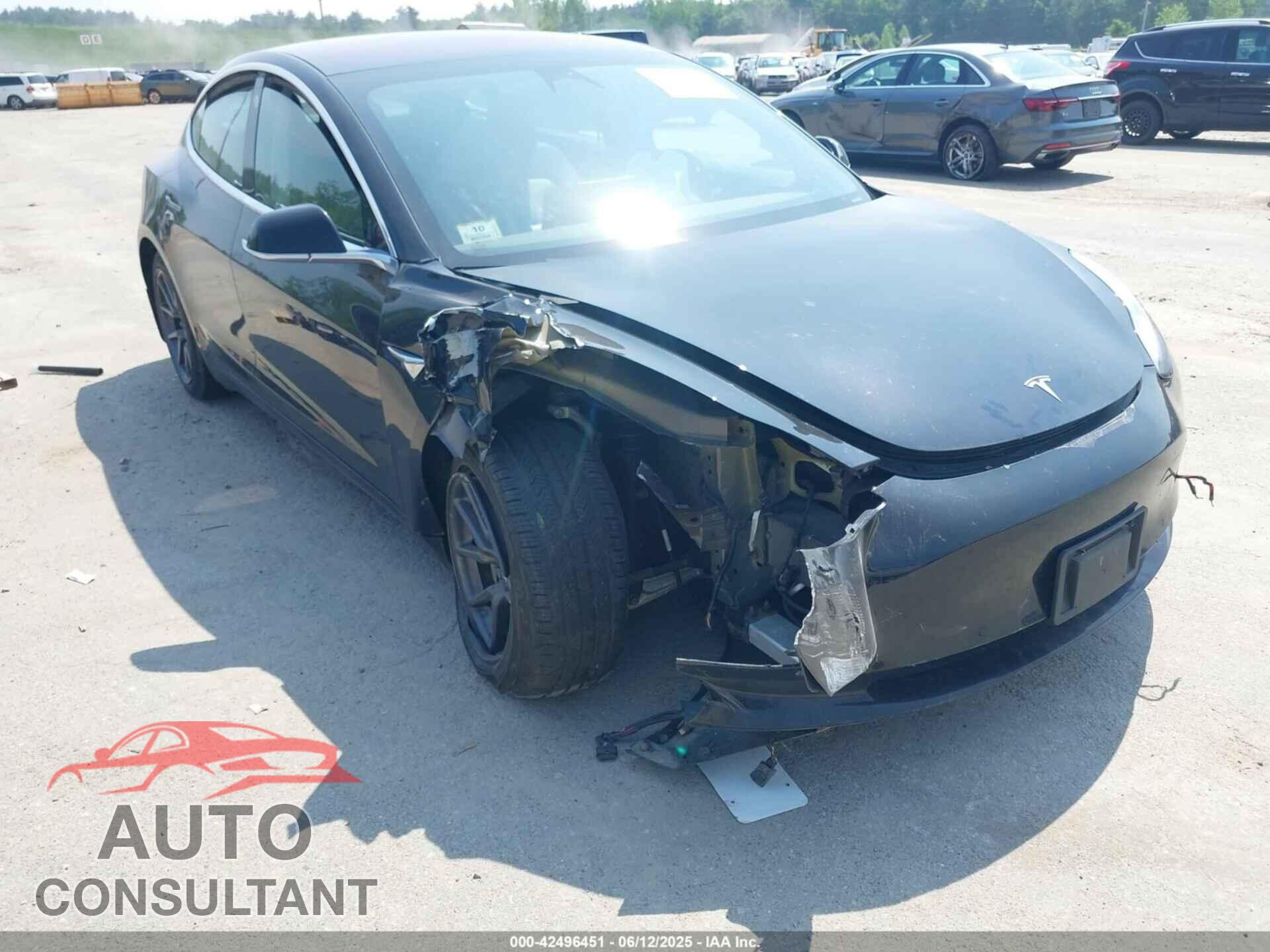 TESLA MODEL 3 2019 - 5YJ3E1EA0KF296440