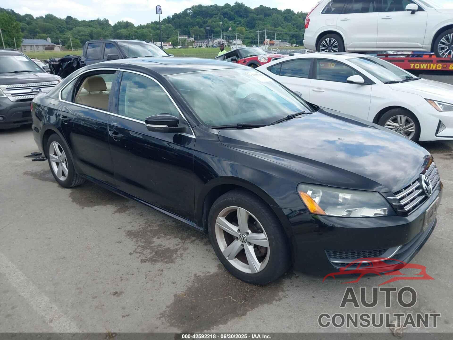 VOLKSWAGEN PASSAT 2012 - 1VWBN7A36CC104875