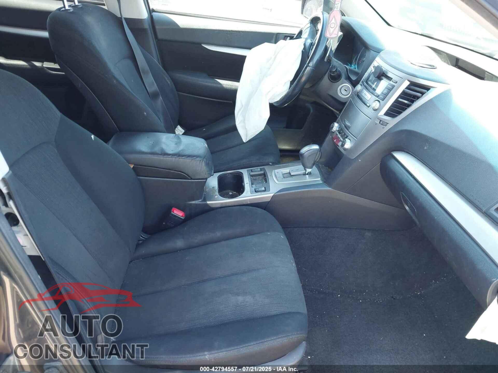 SUBARU OUTBACK 2013 - 4S4BRBCC4D3202307