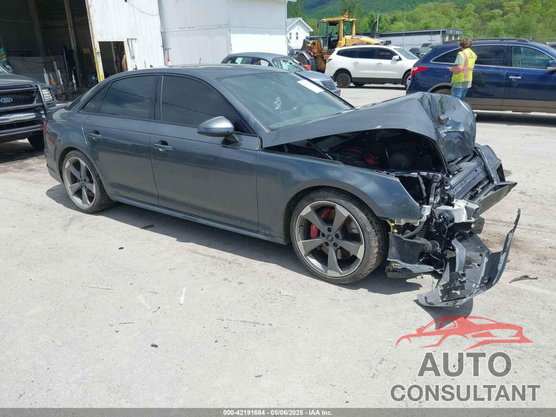 AUDI S4 2018 - WAUB4AF48JA209752