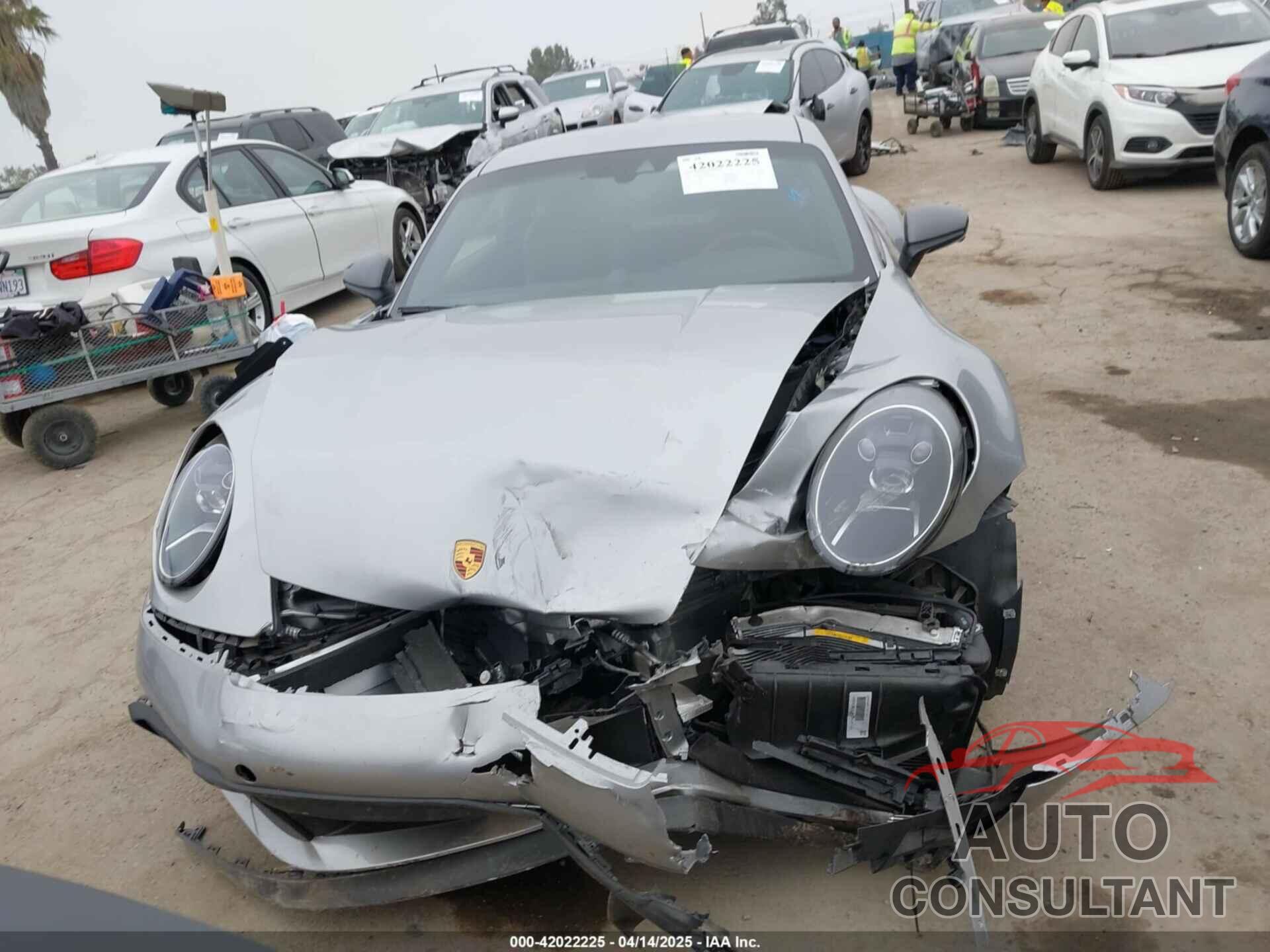 PORSCHE 911 2023 - WP0AA2A93PS206048