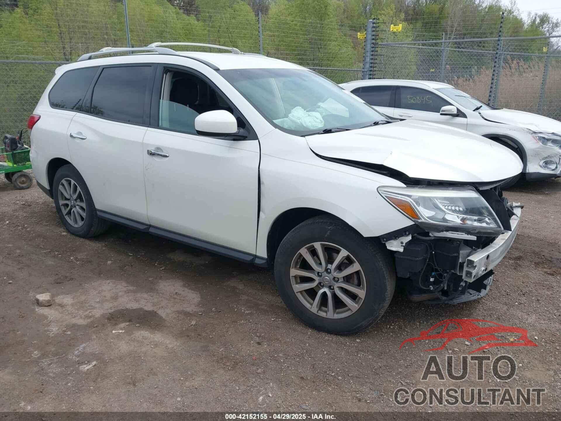 NISSAN PATHFINDER 2016 - 5N1AR2MMXGC645388