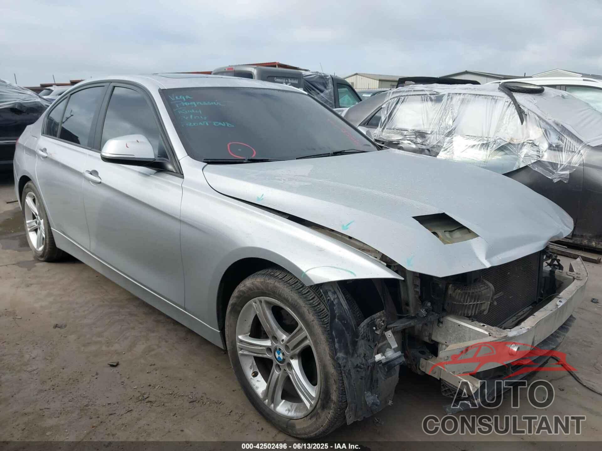 BMW 320I 2015 - WBA3B1G5XFNT02869