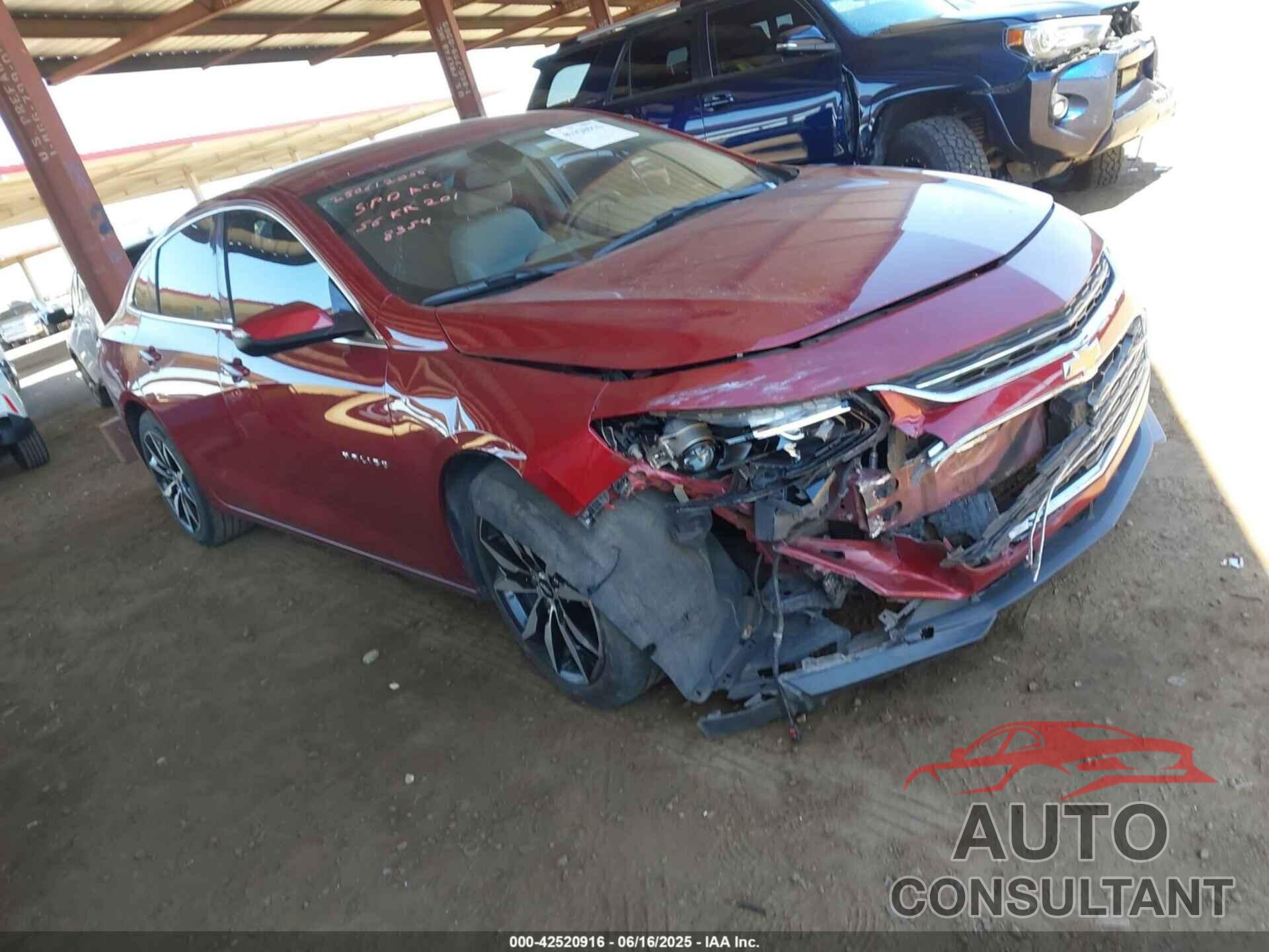 CHEVROLET MALIBU 2018 - 1G1ZD5ST9JF278354