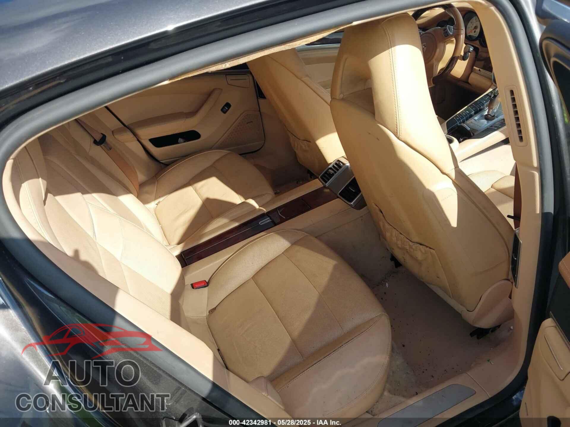 PORSCHE PANAMERA 2011 - WP0AB2A7XBL062934