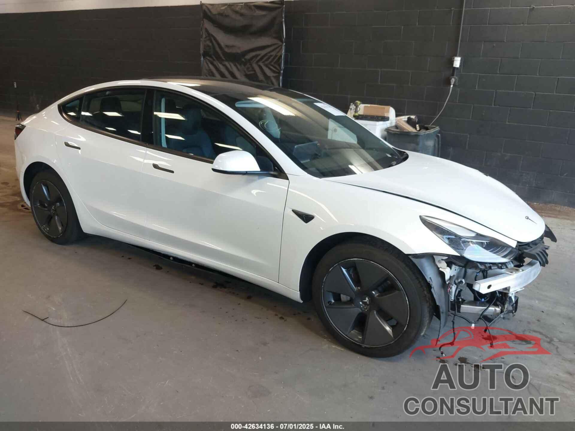 TESLA MODEL 3 2023 - 5YJ3E1EA0PF585700