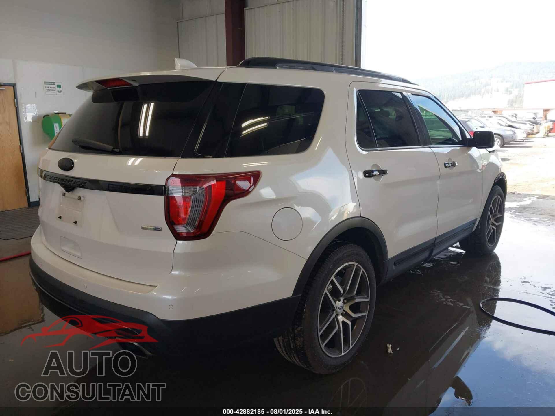 FORD EXPLORER 2017 - 1FM5K8GT7HGE00506