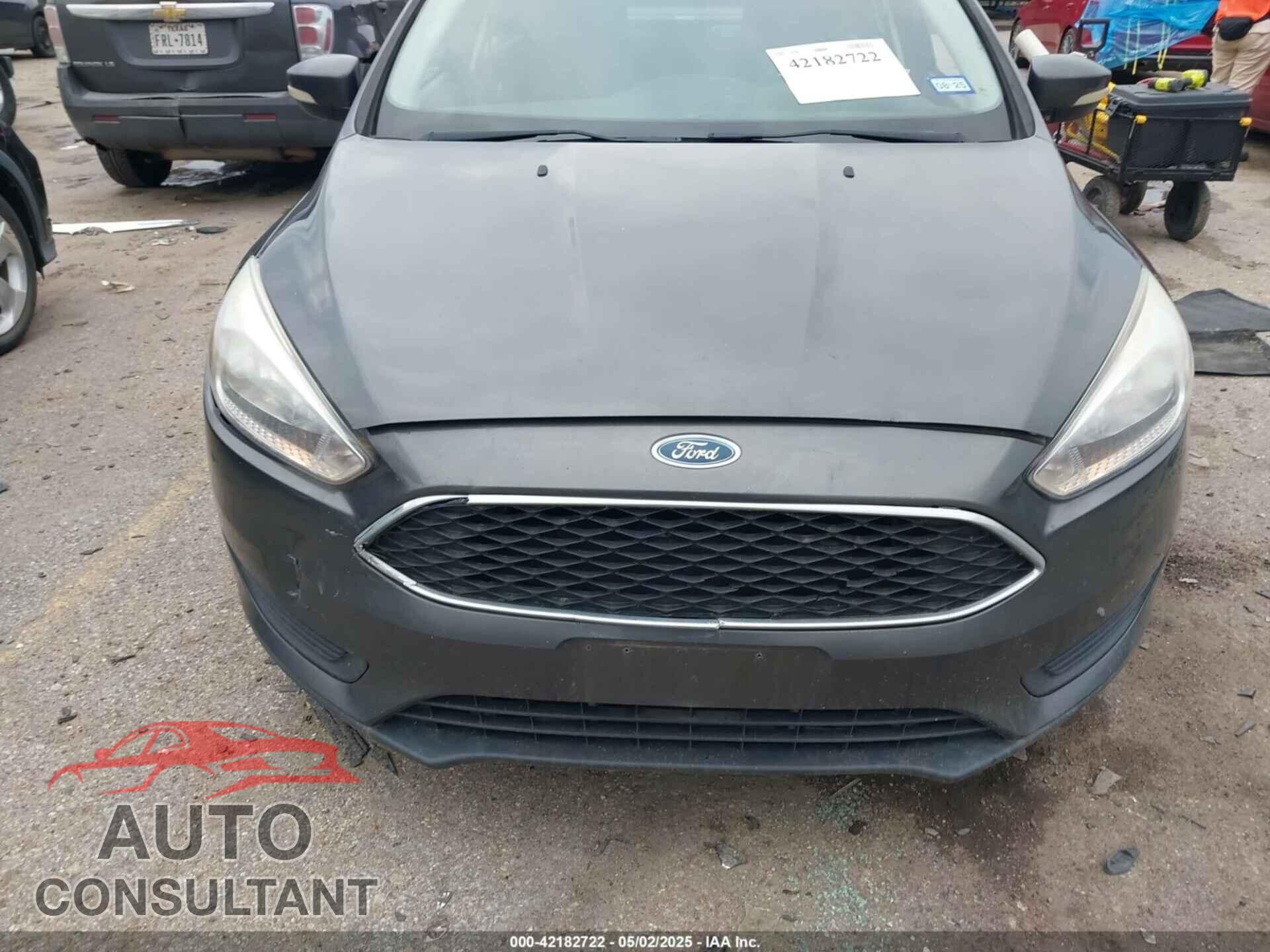 FORD FOCUS 2017 - 1FADP3F23HL325751