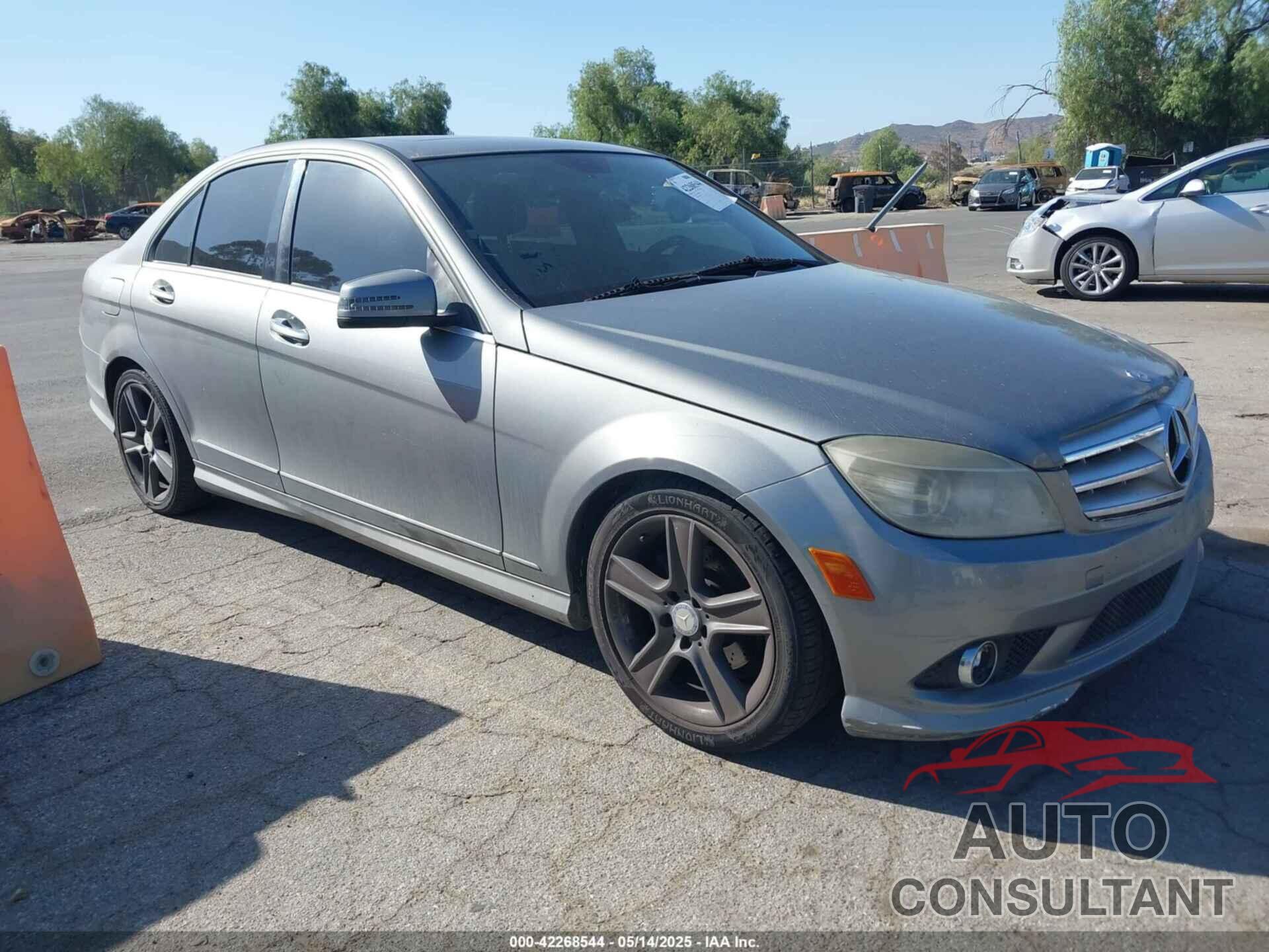 MERCEDES-BENZ C 300 2010 - WDDGF5EB4AR126207