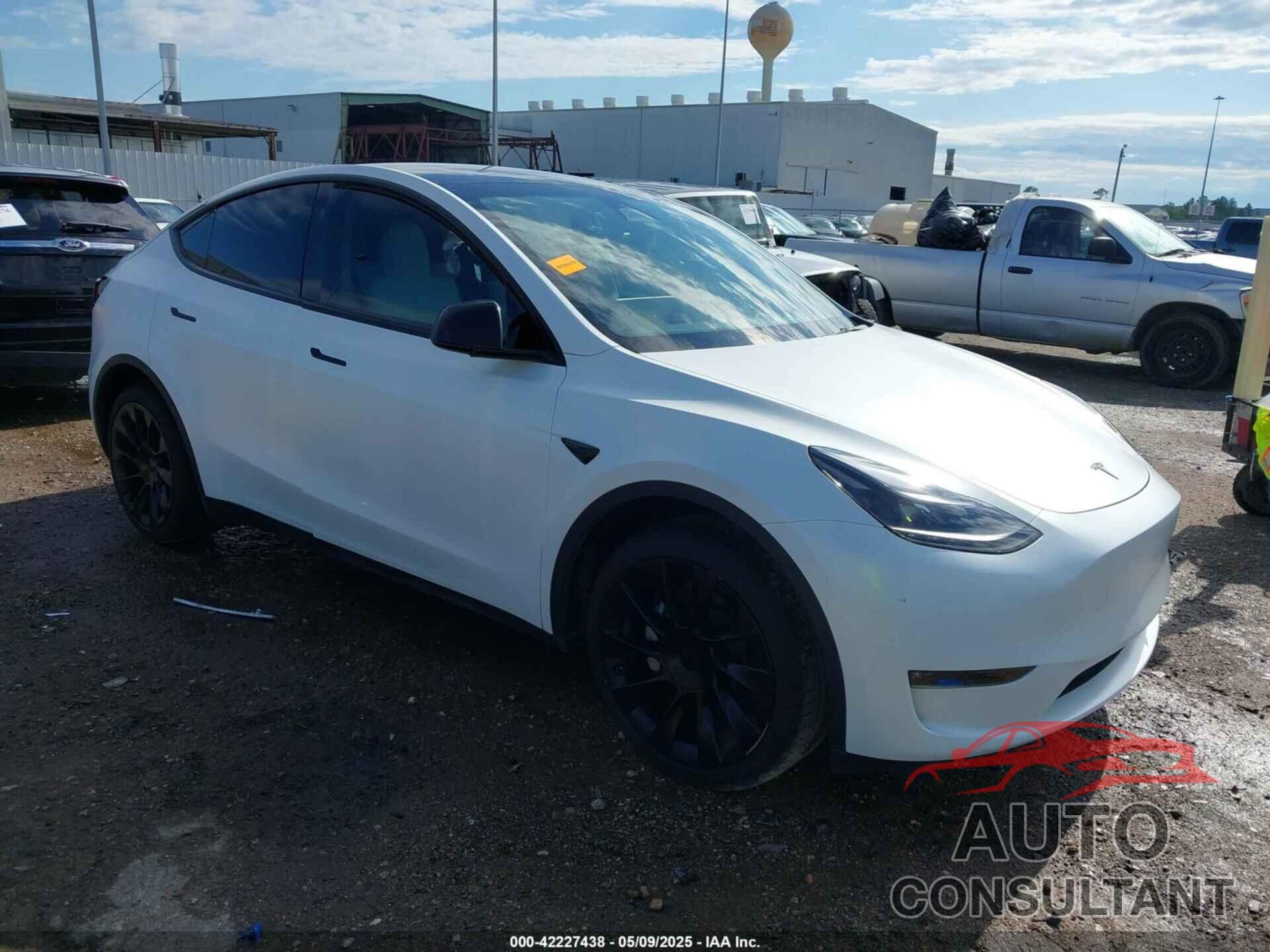TESLA MODEL Y 2023 - 7SAYGDEEXPA163535