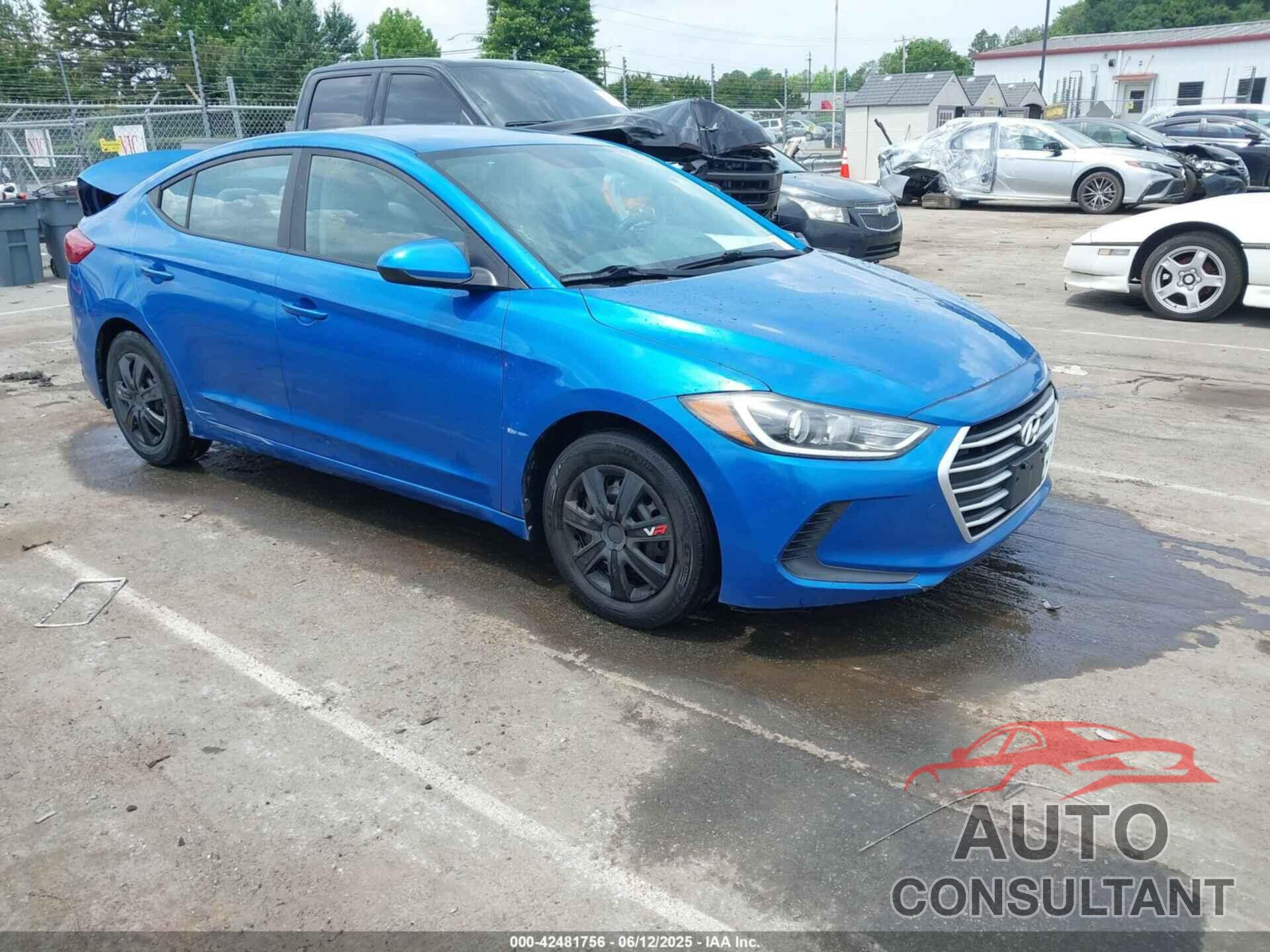 HYUNDAI ELANTRA 2017 - KMHD74LF3HU072640