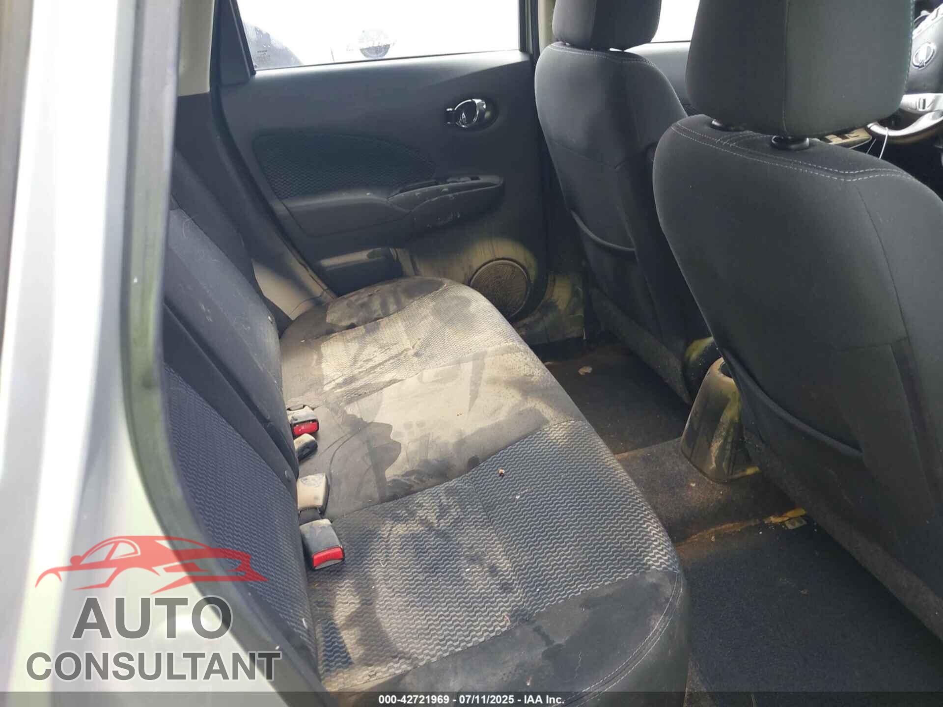 NISSAN VERSA NOTE 2015 - 3N1CE2CP1FL448524