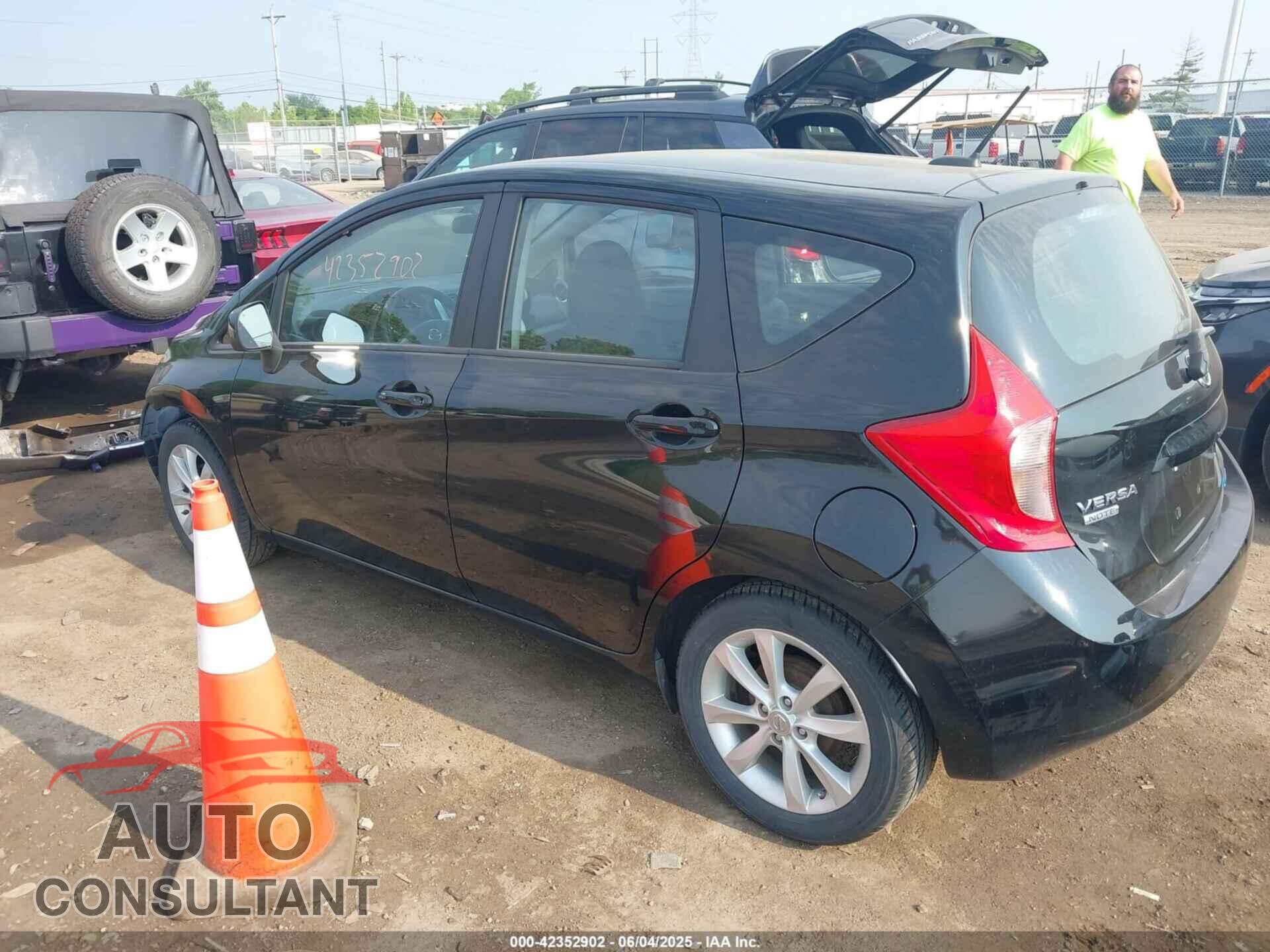 NISSAN VERSA NOTE 2014 - 3N1CE2CP0EL393885