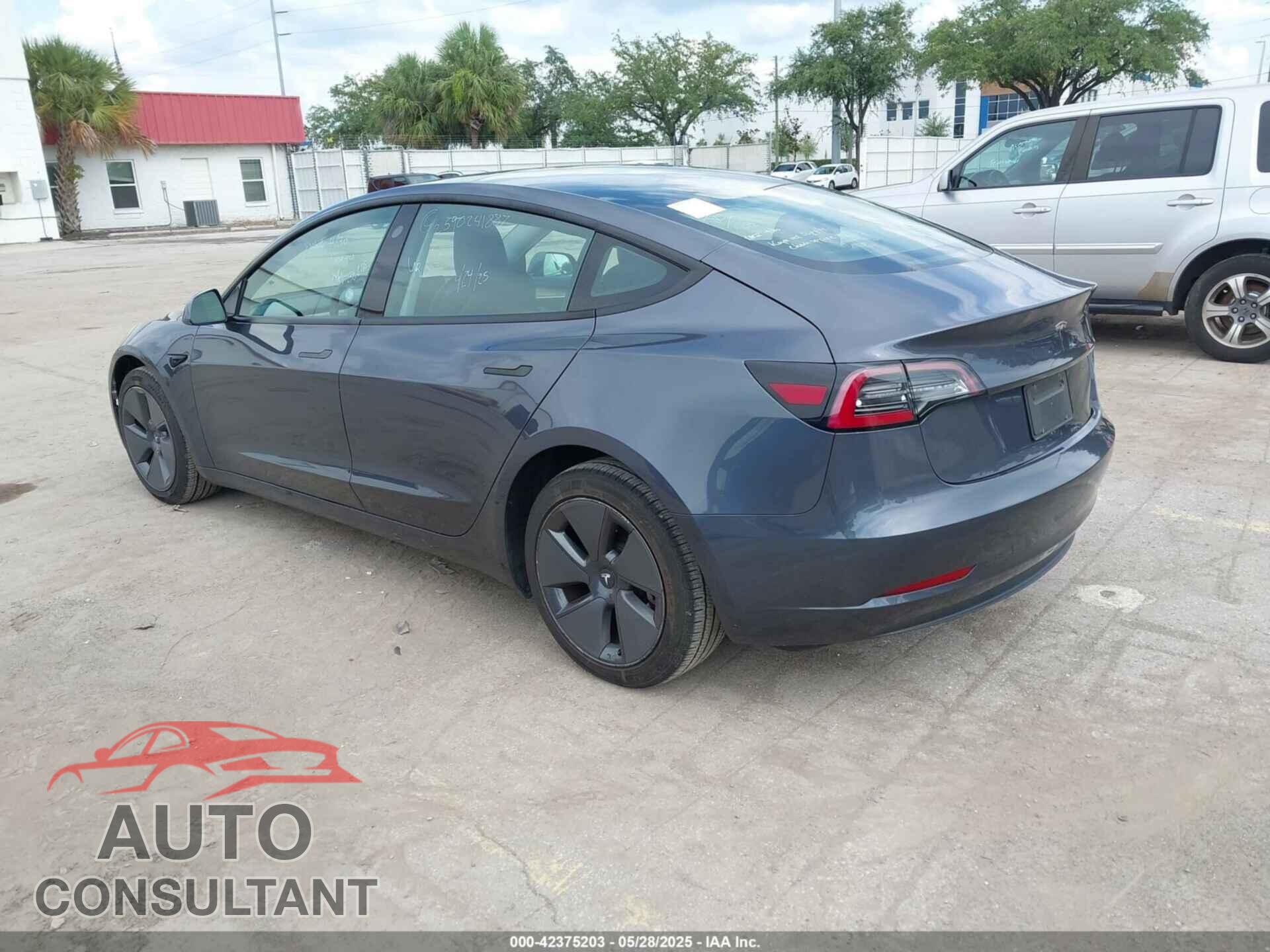 TESLA MODEL 3 2023 - 5YJ3E1EA6PF435672