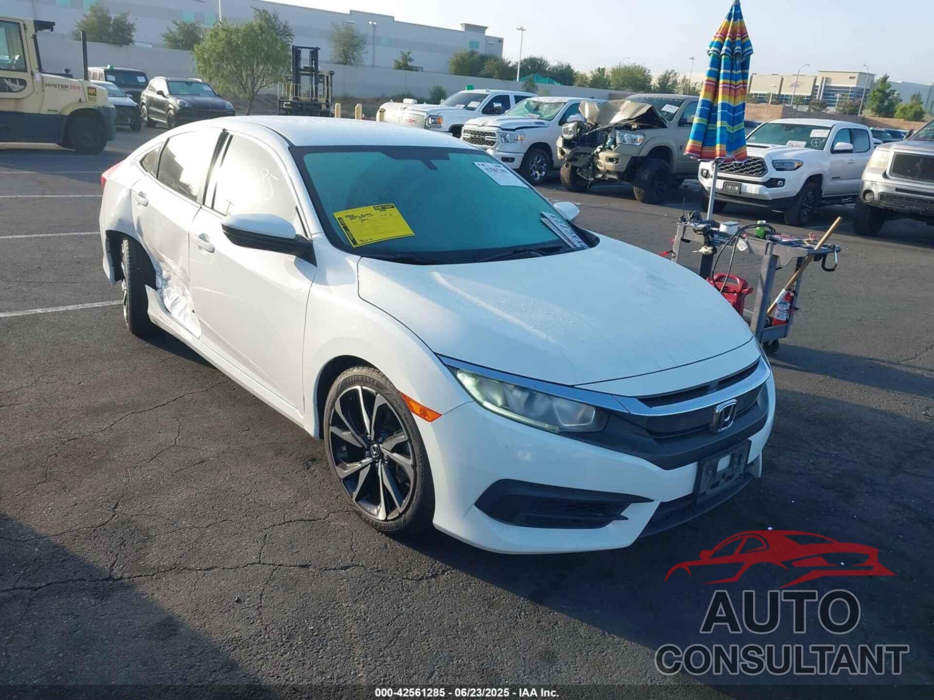 HONDA CIVIC 2017 - 2HGFC2F51HH513024