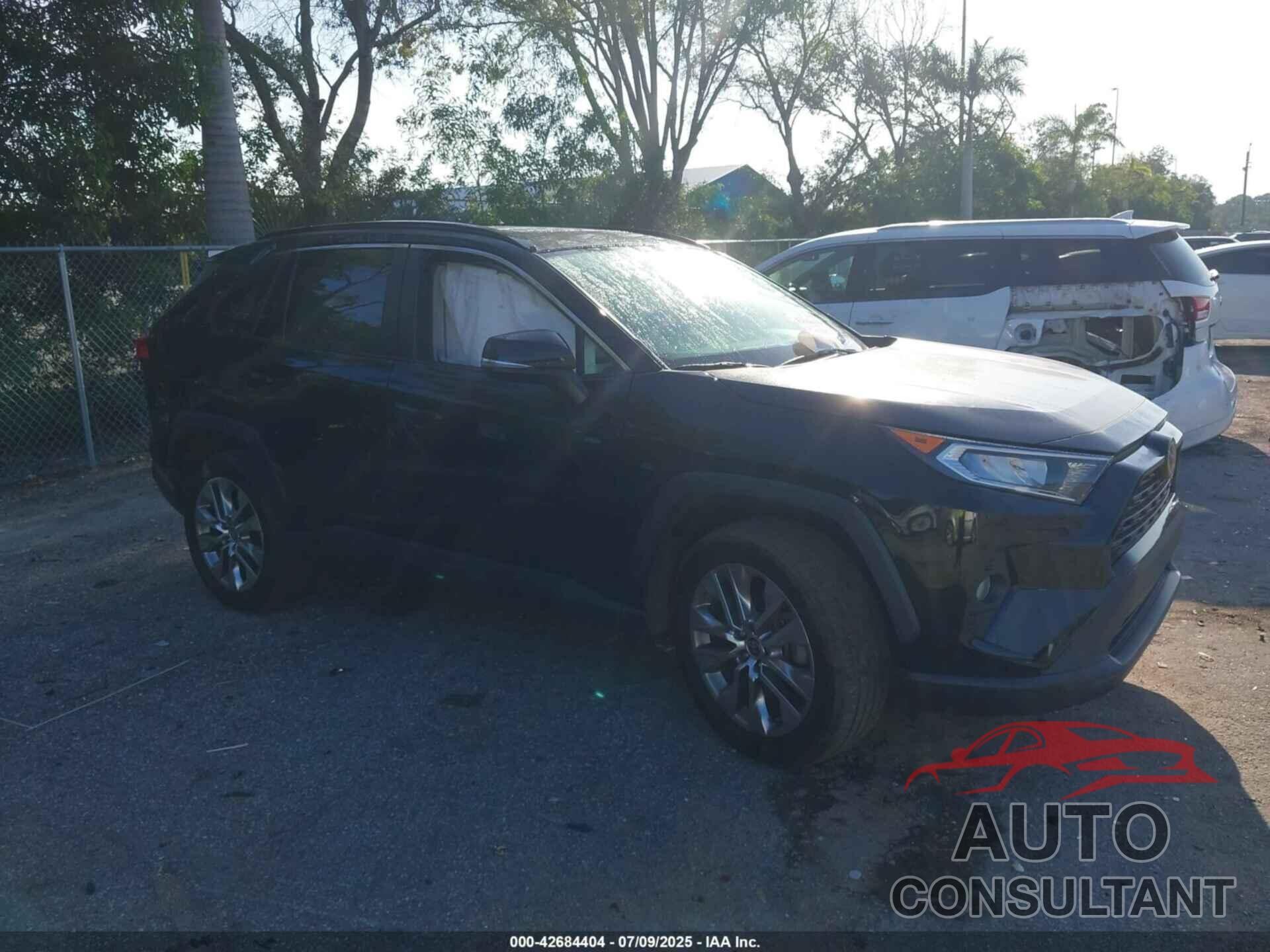TOYOTA RAV4 2021 - 2T3C1RFVXMC127990
