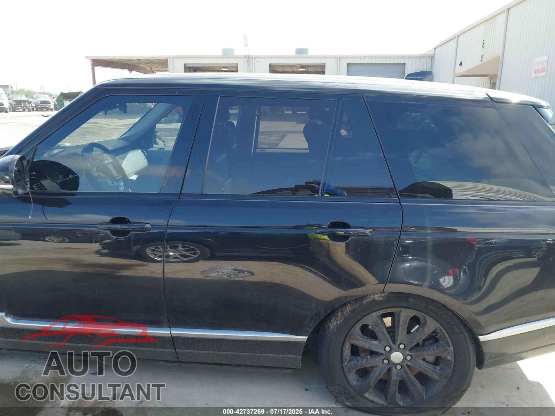 LAND ROVER RANGE ROVER 2017 - SALGS2FV3HA379808