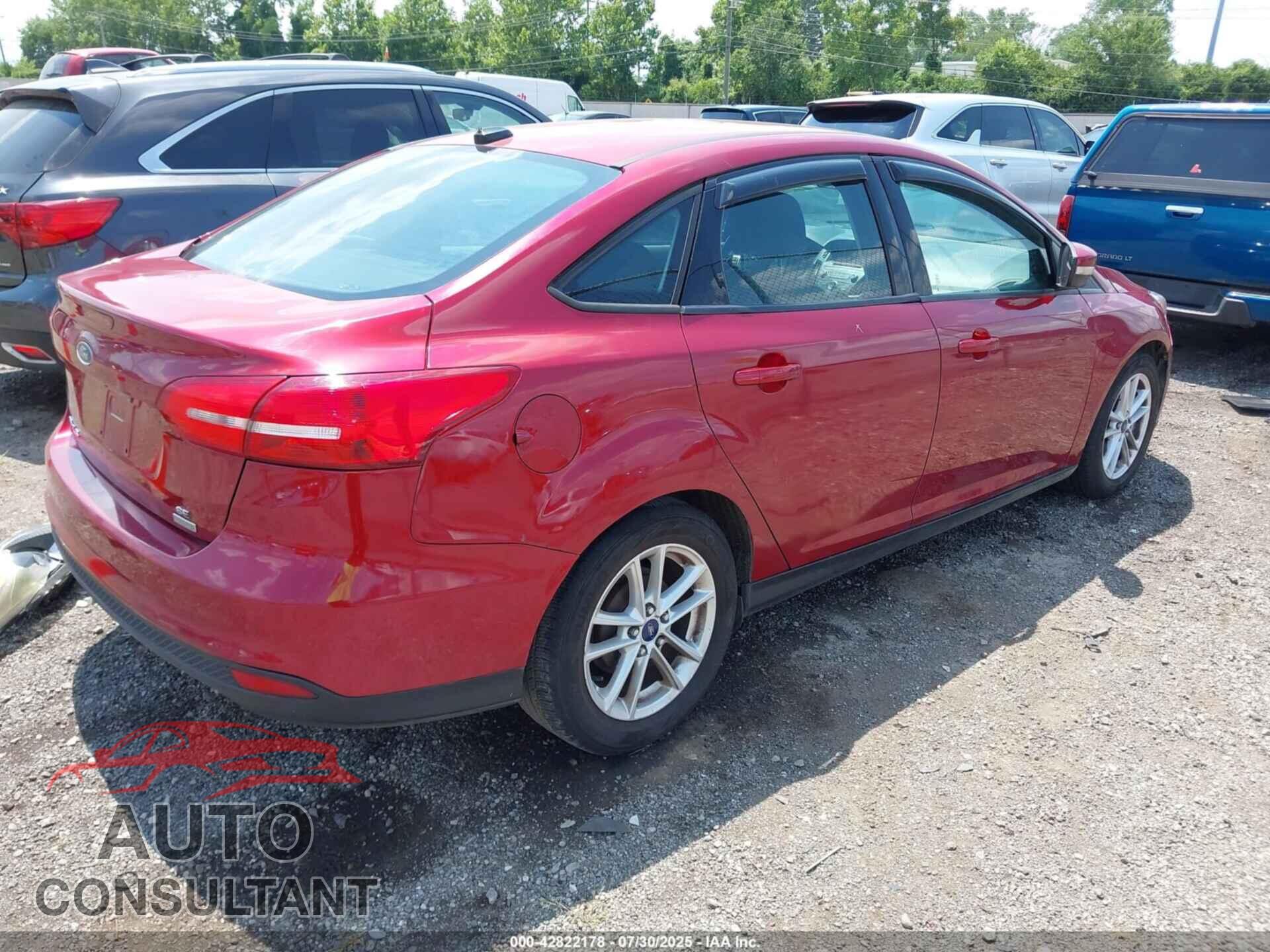 FORD FOCUS 2015 - 1FADP3FE1FL254010