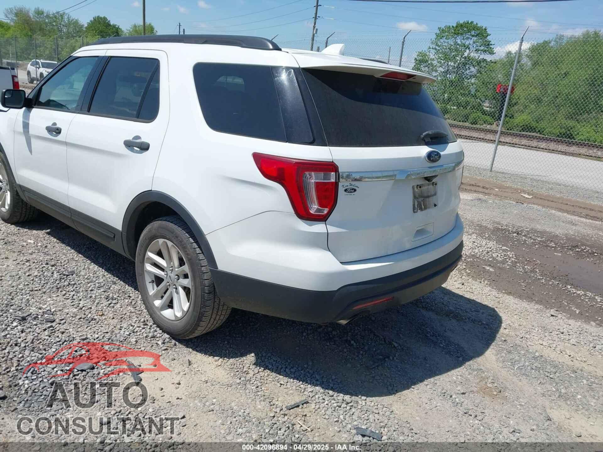FORD EXPLORER 2017 - 1FM5K7BH2HGC02736