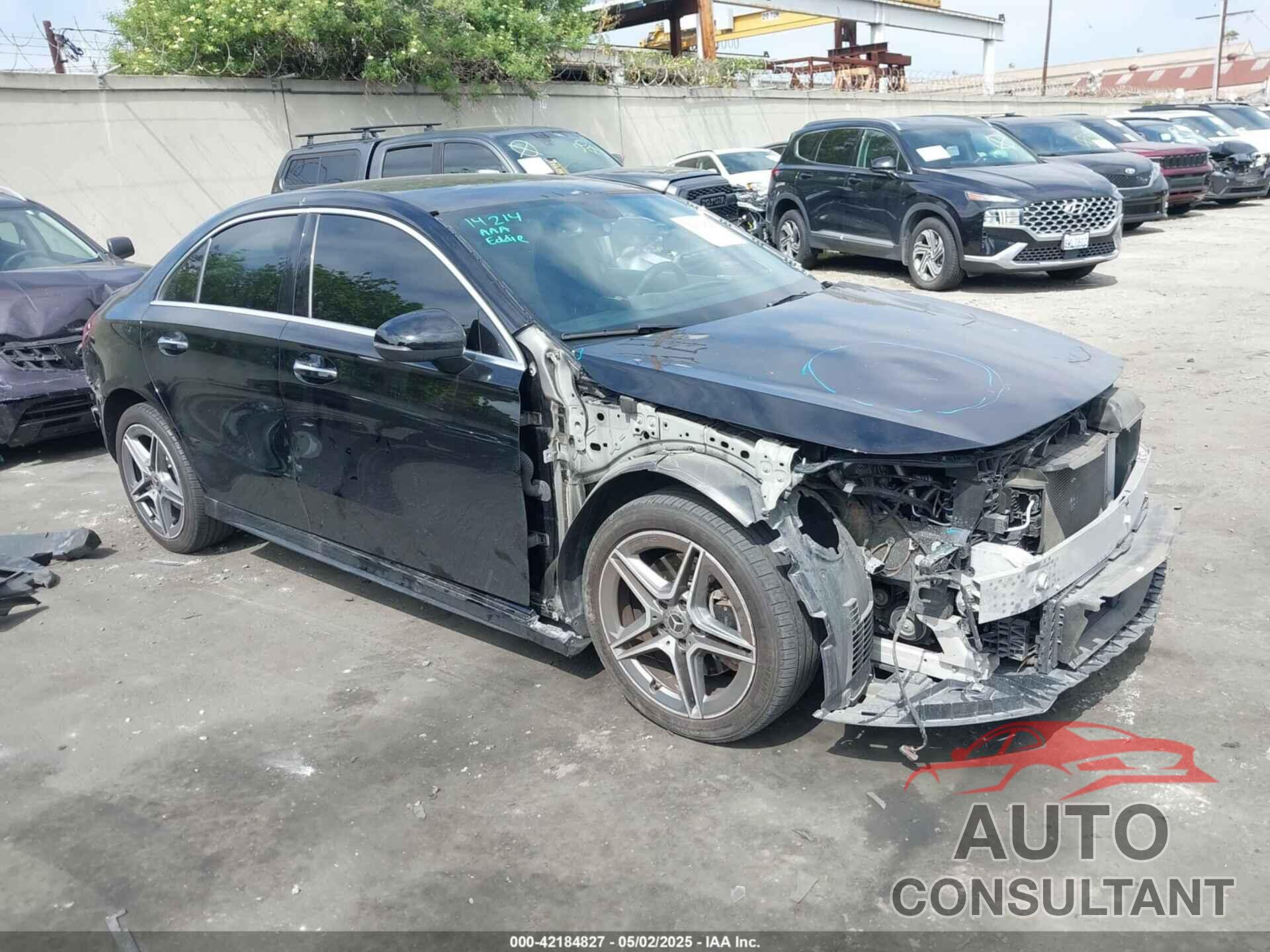 MERCEDES-BENZ A 220 2019 - WDD3G4EB9KW032946