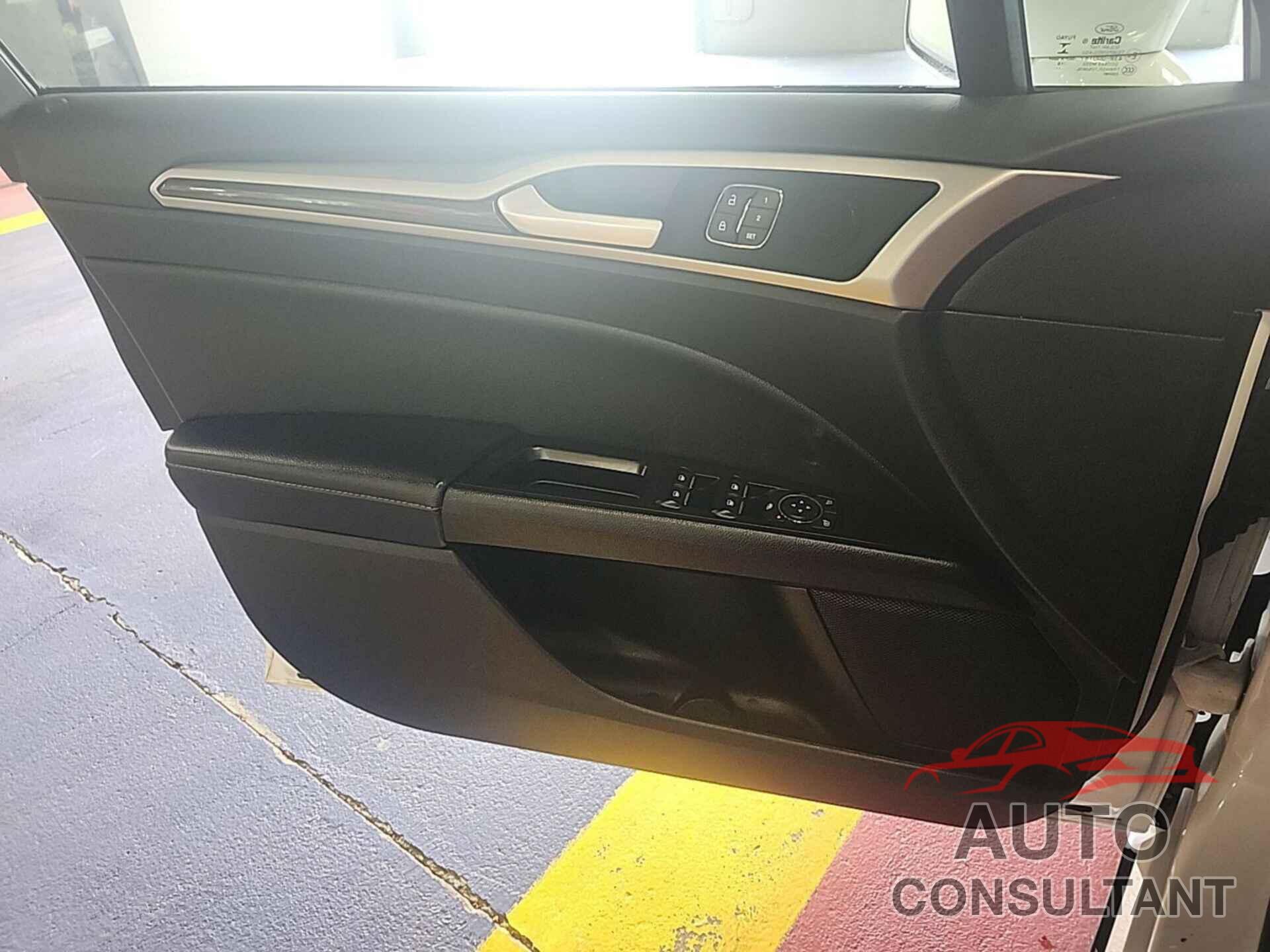 FORD FUSION 2019 - 3FA6P0CD4KR186462