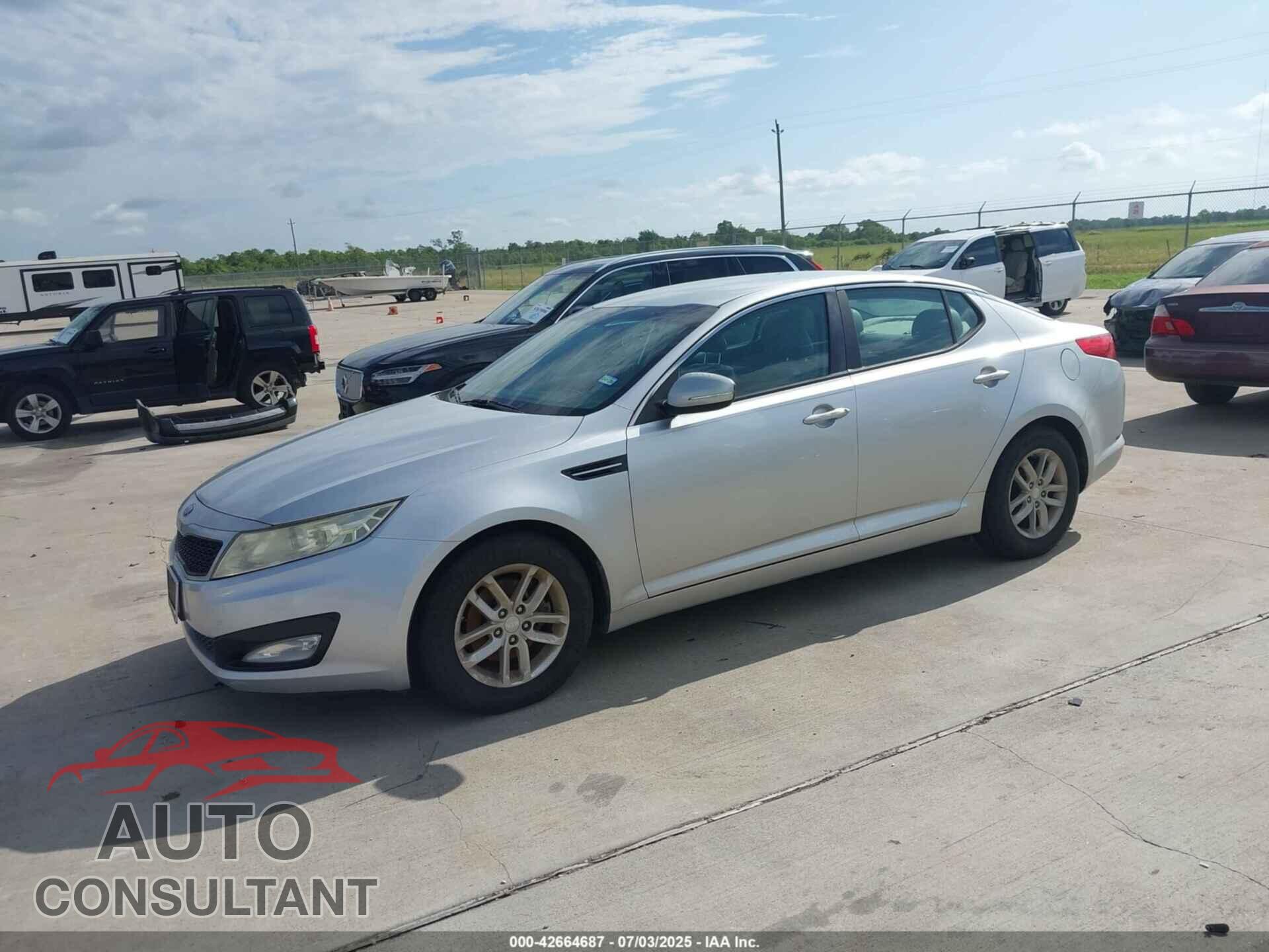 KIA OPTIMA 2013 - KNAGM4A75D5351255