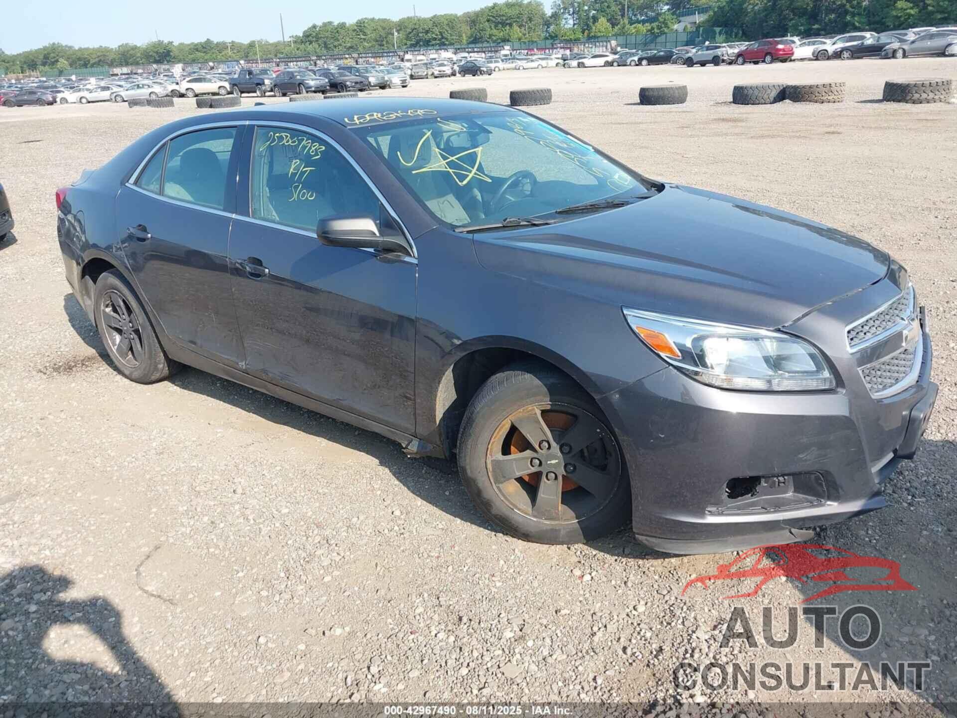 CHEVROLET MALIBU 2013 - 1G11B5SA1DF137977