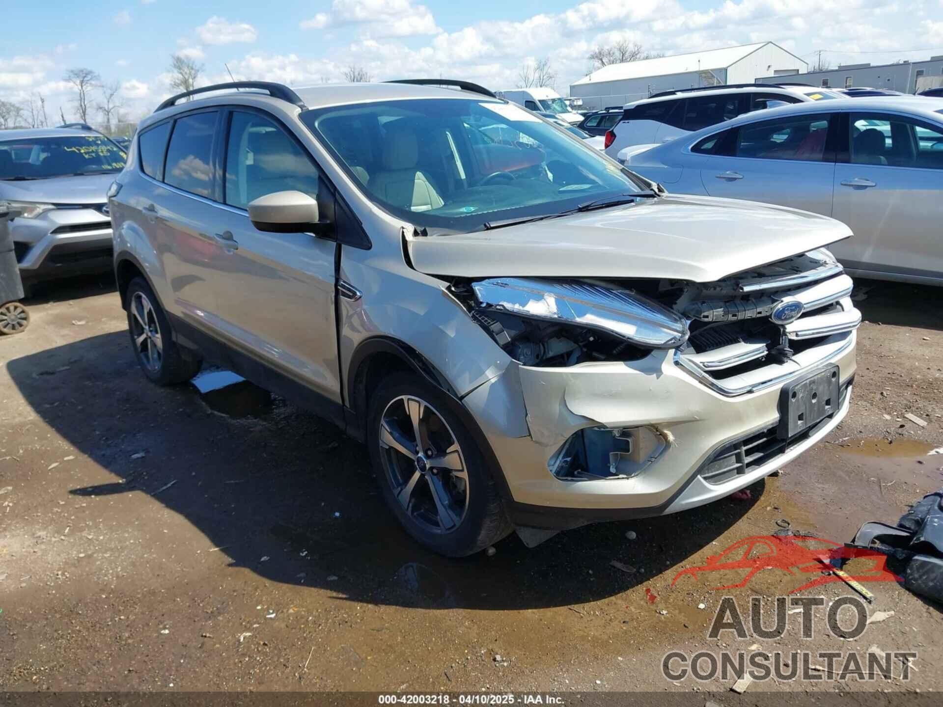 FORD ESCAPE 2018 - 1FMCU9HD1JUD49543