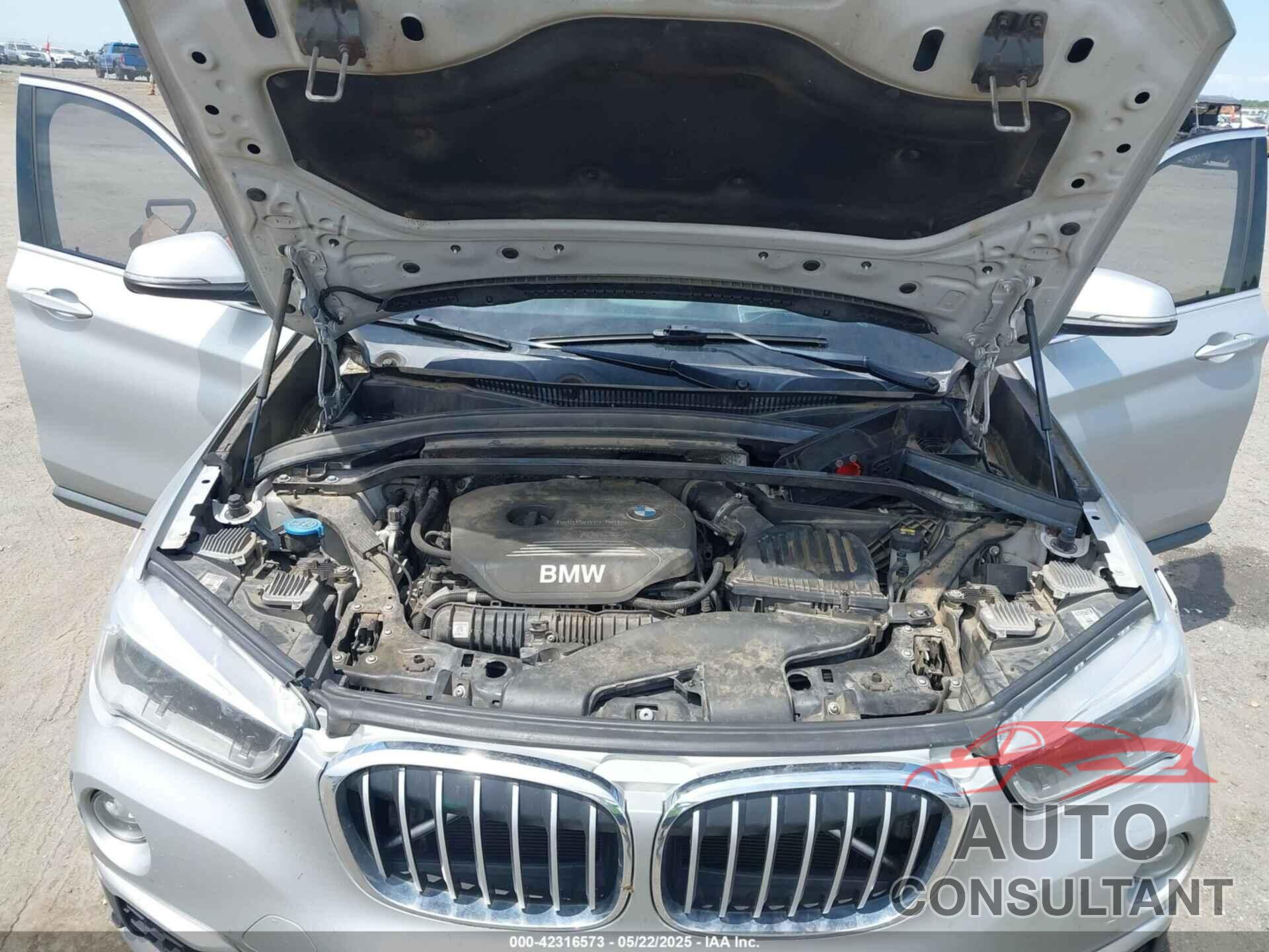 BMW X1 2016 - WBXHT3C32GP889096