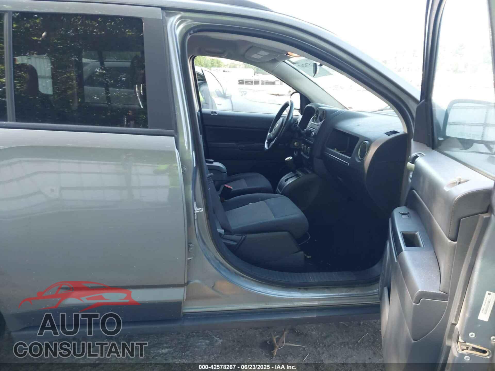 JEEP COMPASS 2012 - 1C4NJCEBXCD685328