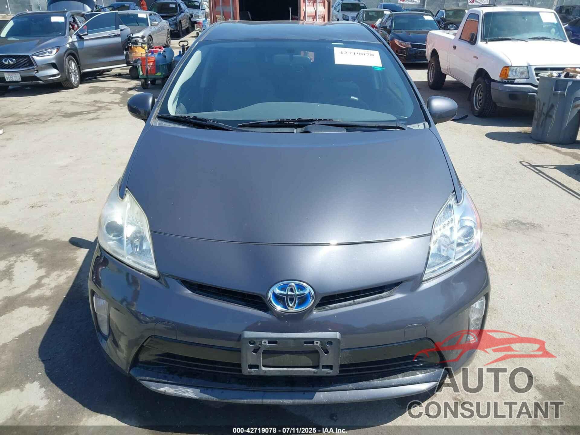 TOYOTA PRIUS 2015 - JTDKN3DU2F0424782